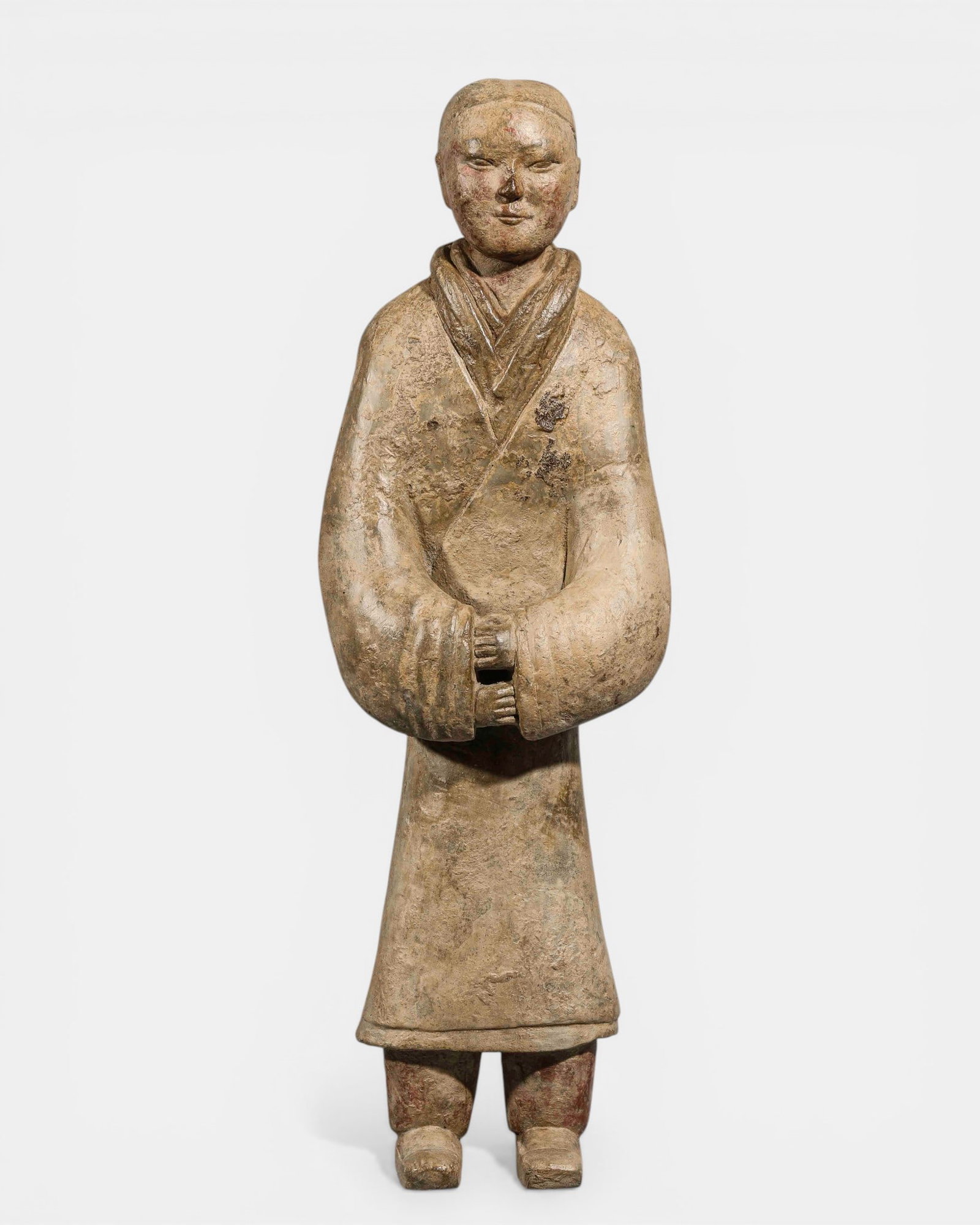 Exceptional Chinese dignitary of the Han dynasty, 206 BC to 220 AD. (1 of 6)