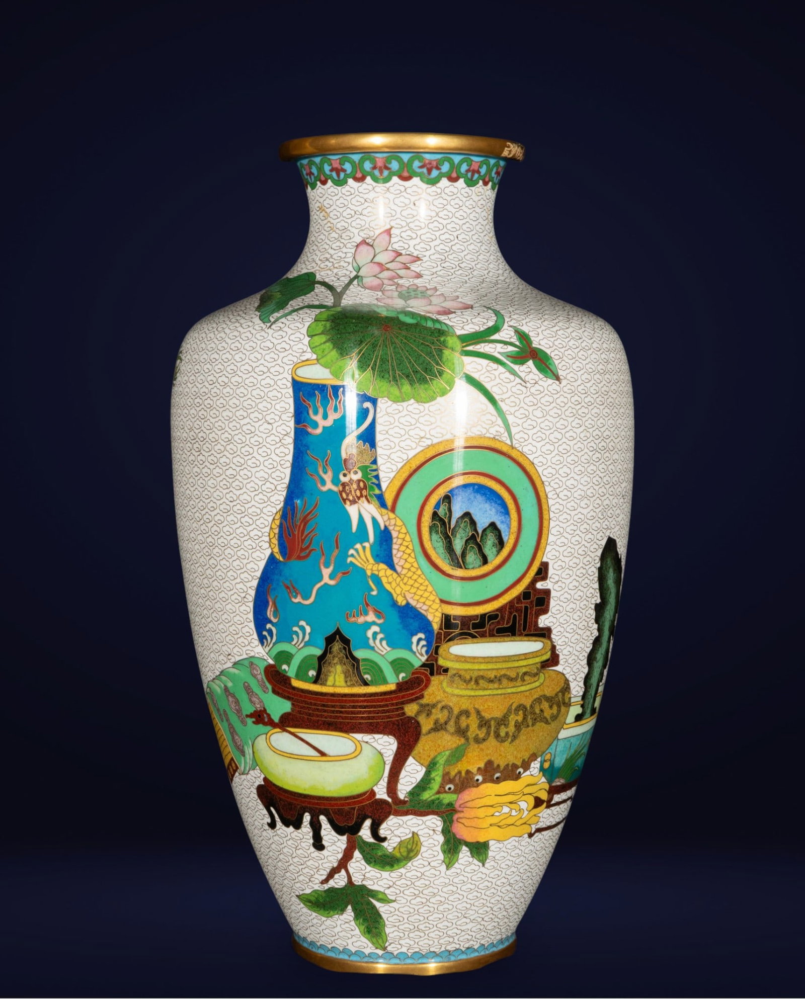 Chinese Cloisonné Vase, 20th century, good condition (1 of 2)