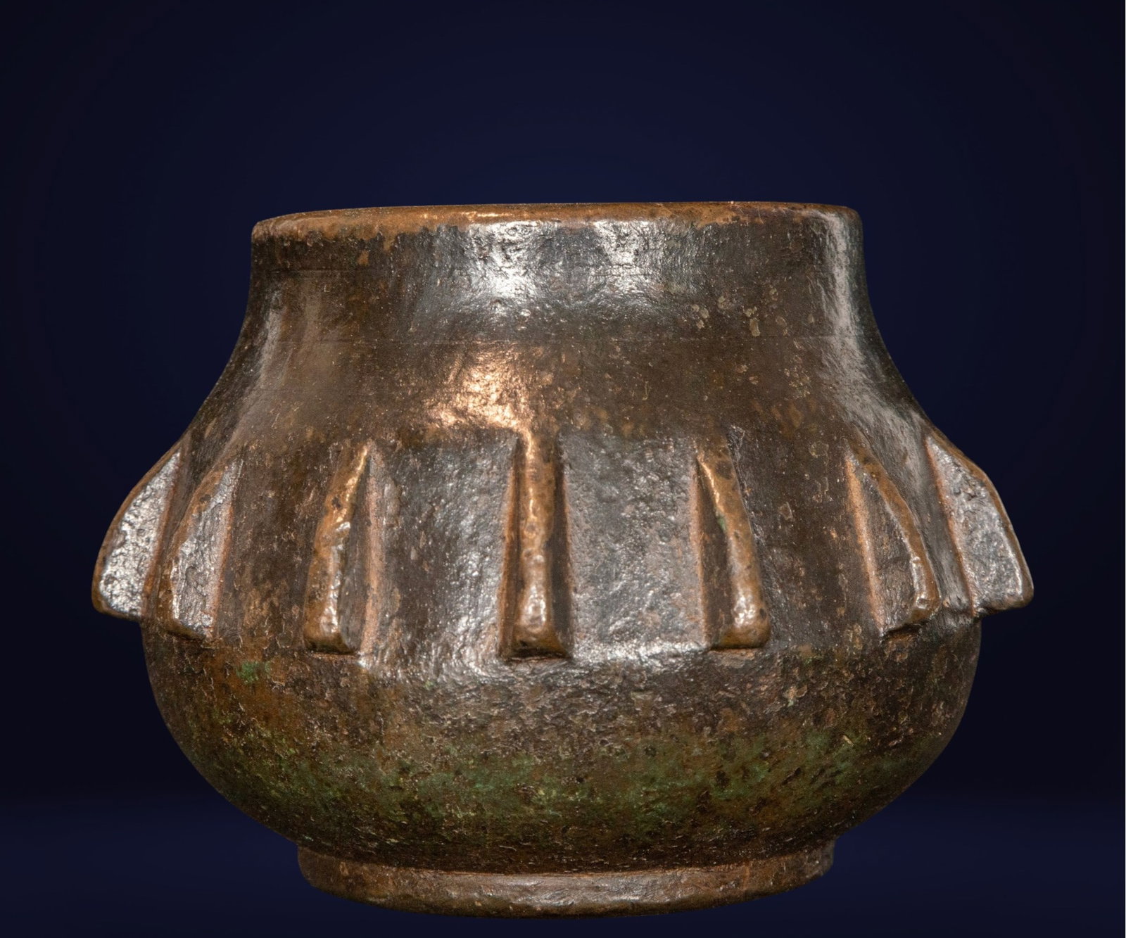 Ribbed mortar, European medieval school, 14th century (1 of 3)