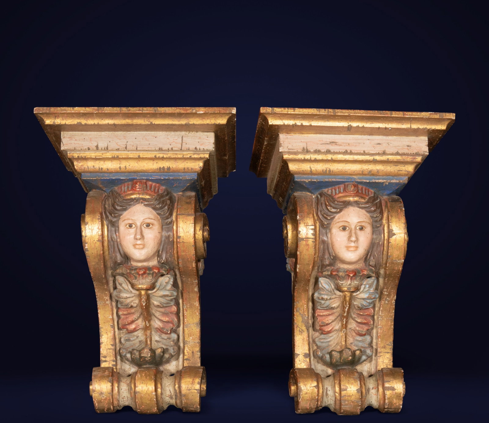 Pair of corbels with angel heads. Spanish School. 20th century. (1 of 3)