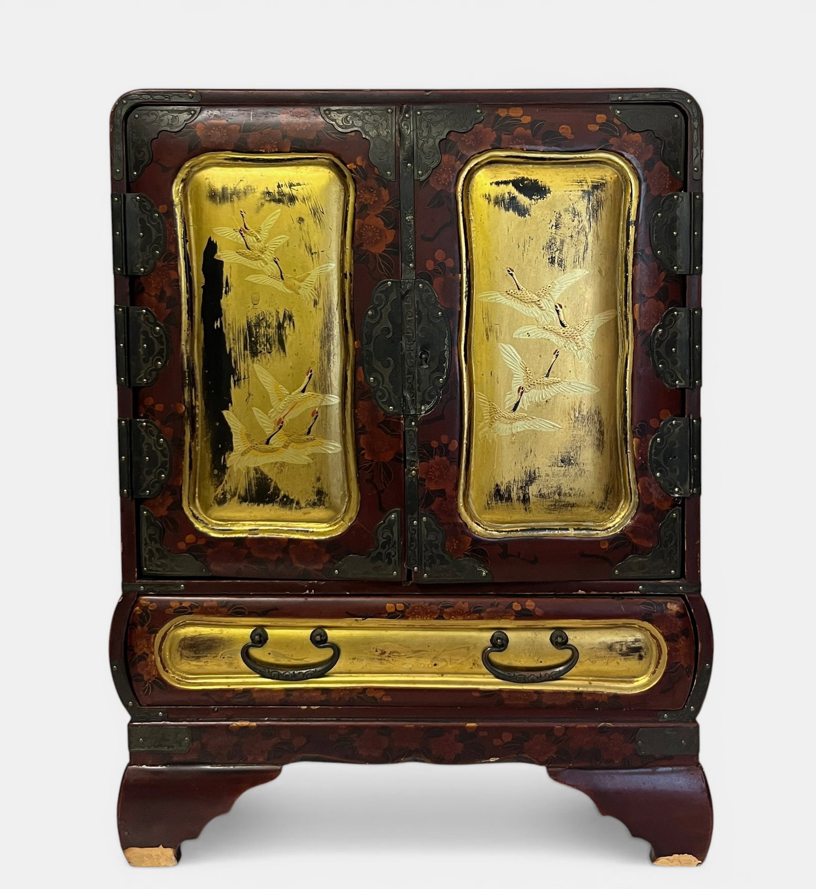 Very Important and Exquisite Japanese Cabinet (1 of 6)