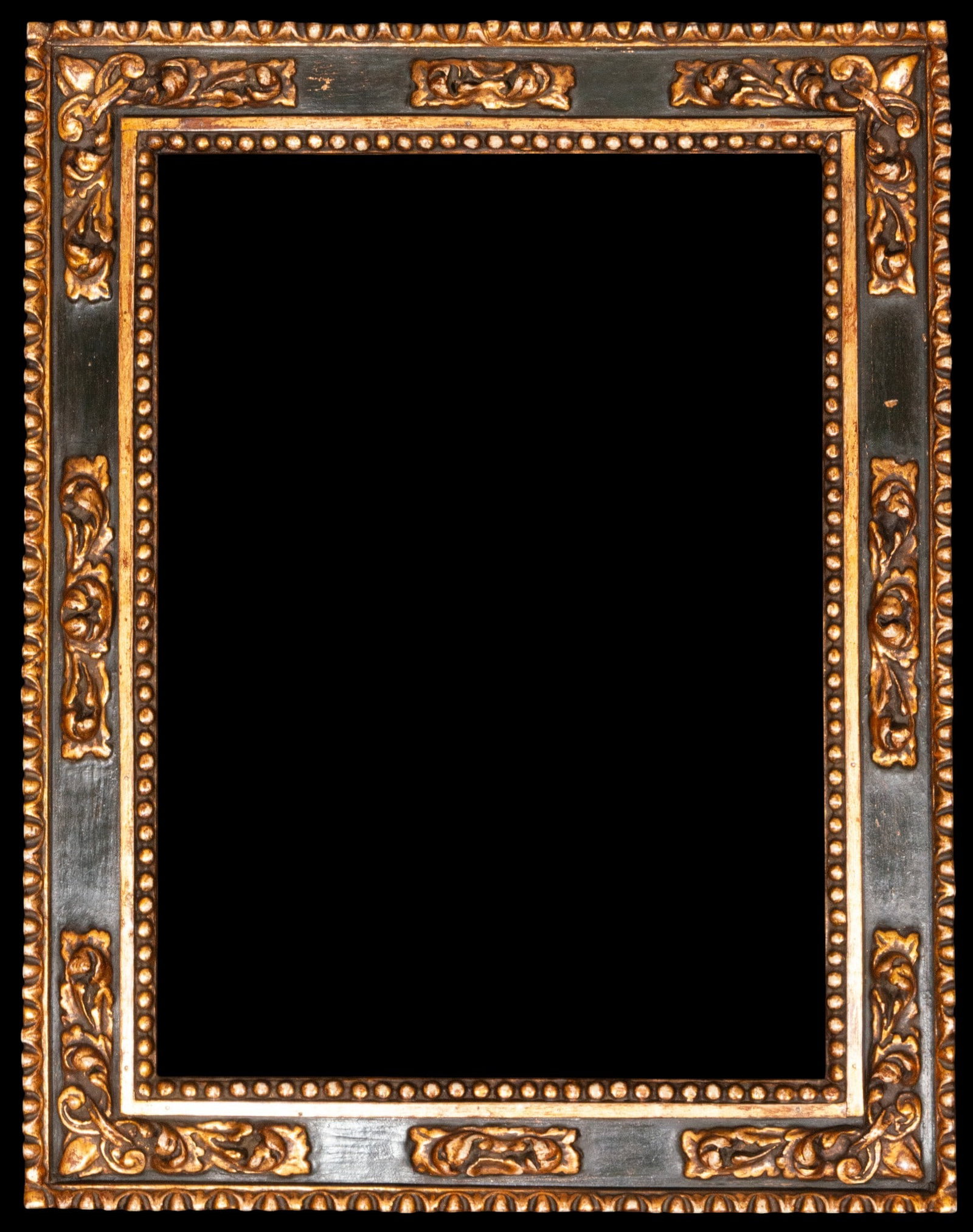 Baroque wooden frame (1 of 3)
