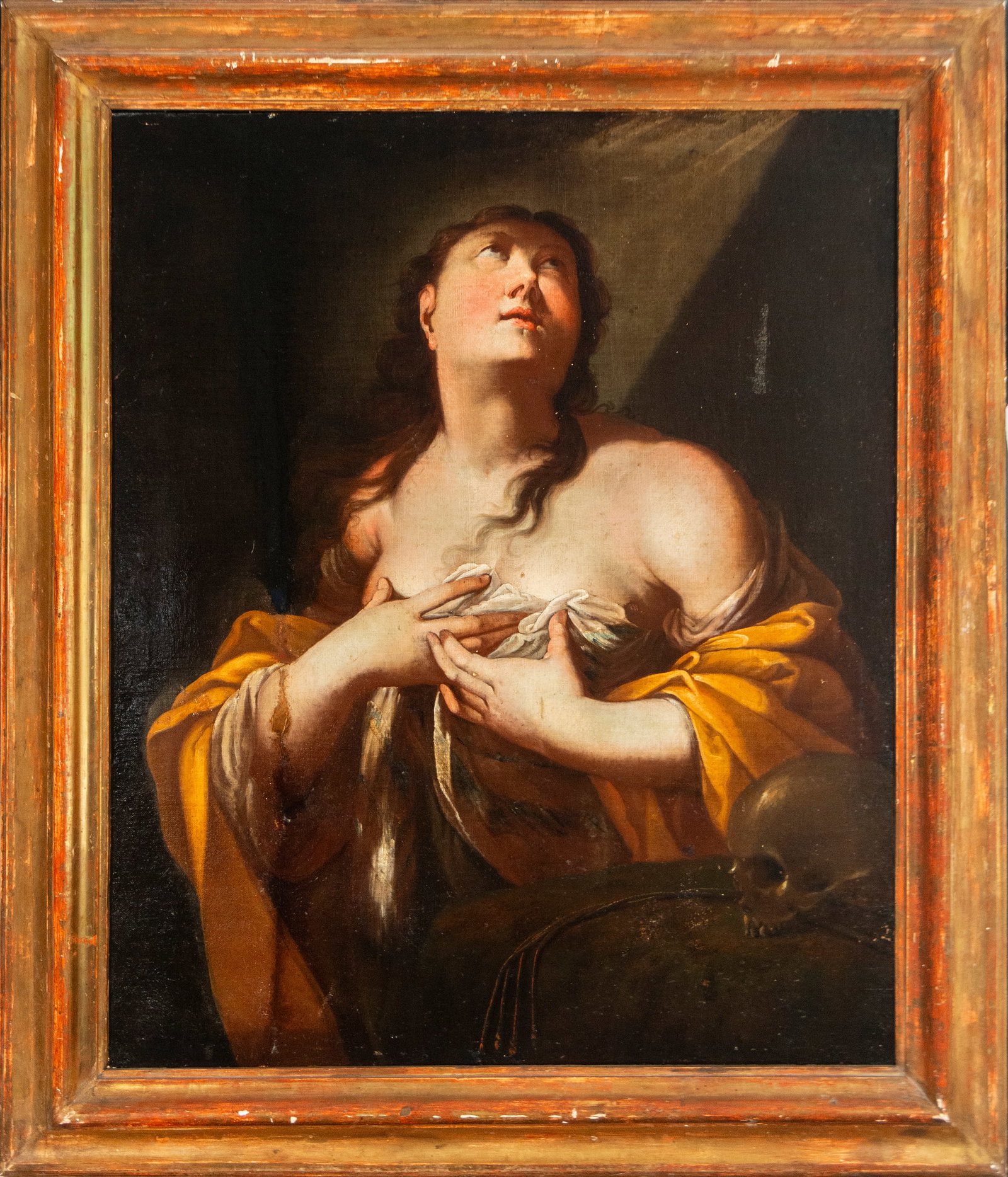 Mary Magdalene as a Penitent. Neapolitan School of Luca Giordano - 17th Century: Oil on canvas. Dimensions 104 x 87 cm. The composition depicts Mary Magdalene in a profound state of spiritual contemplation, her gaze rising towards a luminous source descending from above as a manif
