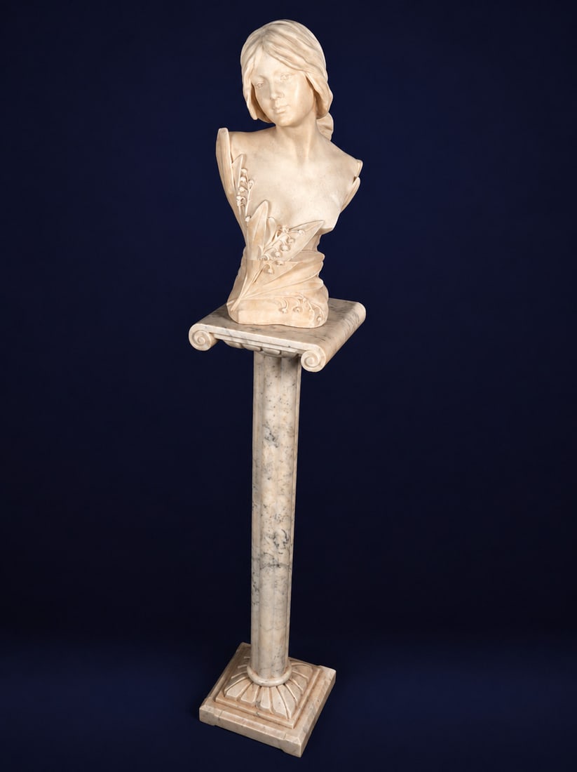 Female bust with lilies of the valley, French Art Nouveau School, 20th century: Large Bronze heron, 20th century