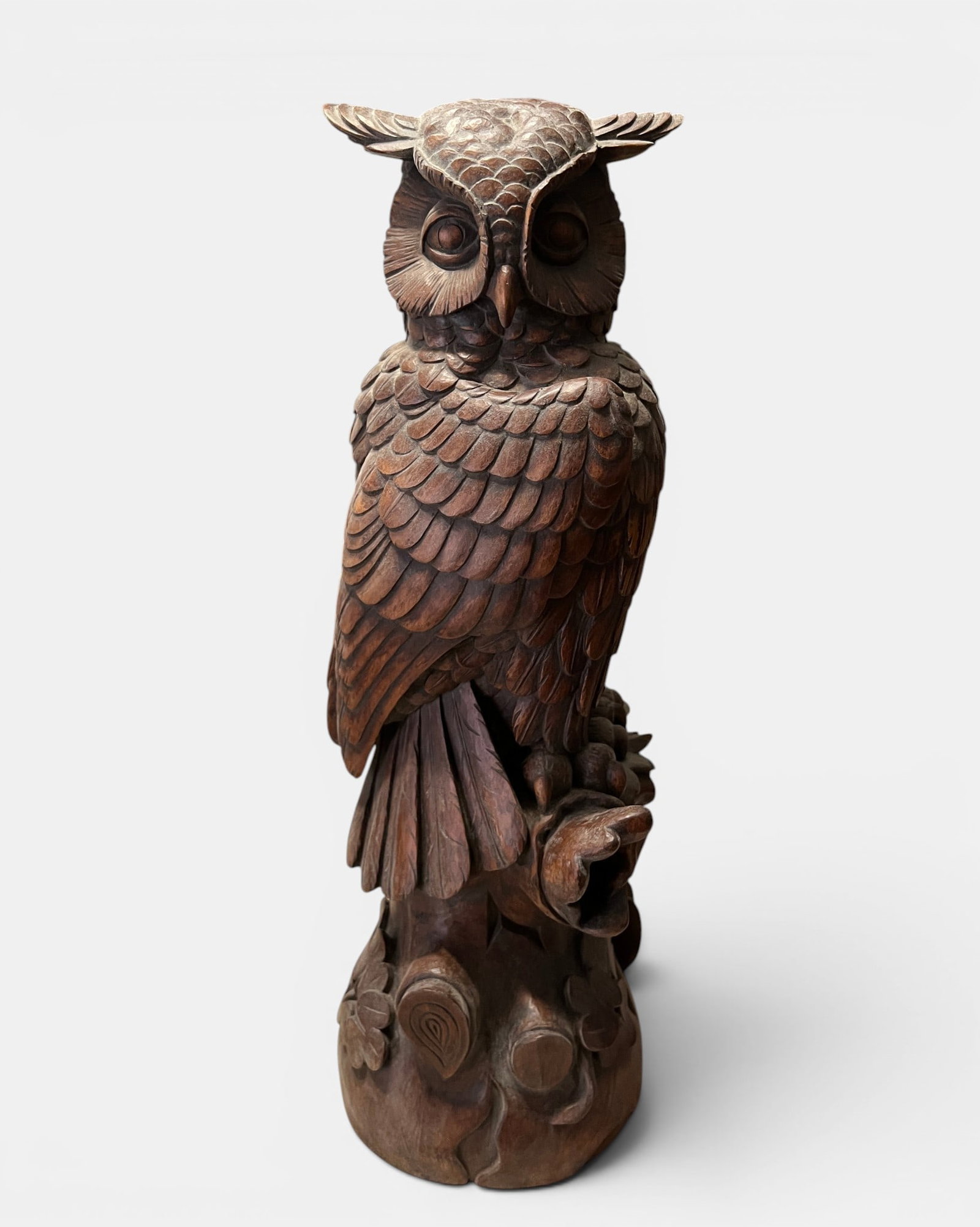 Wooden owl, late 19th century: 54 cm high