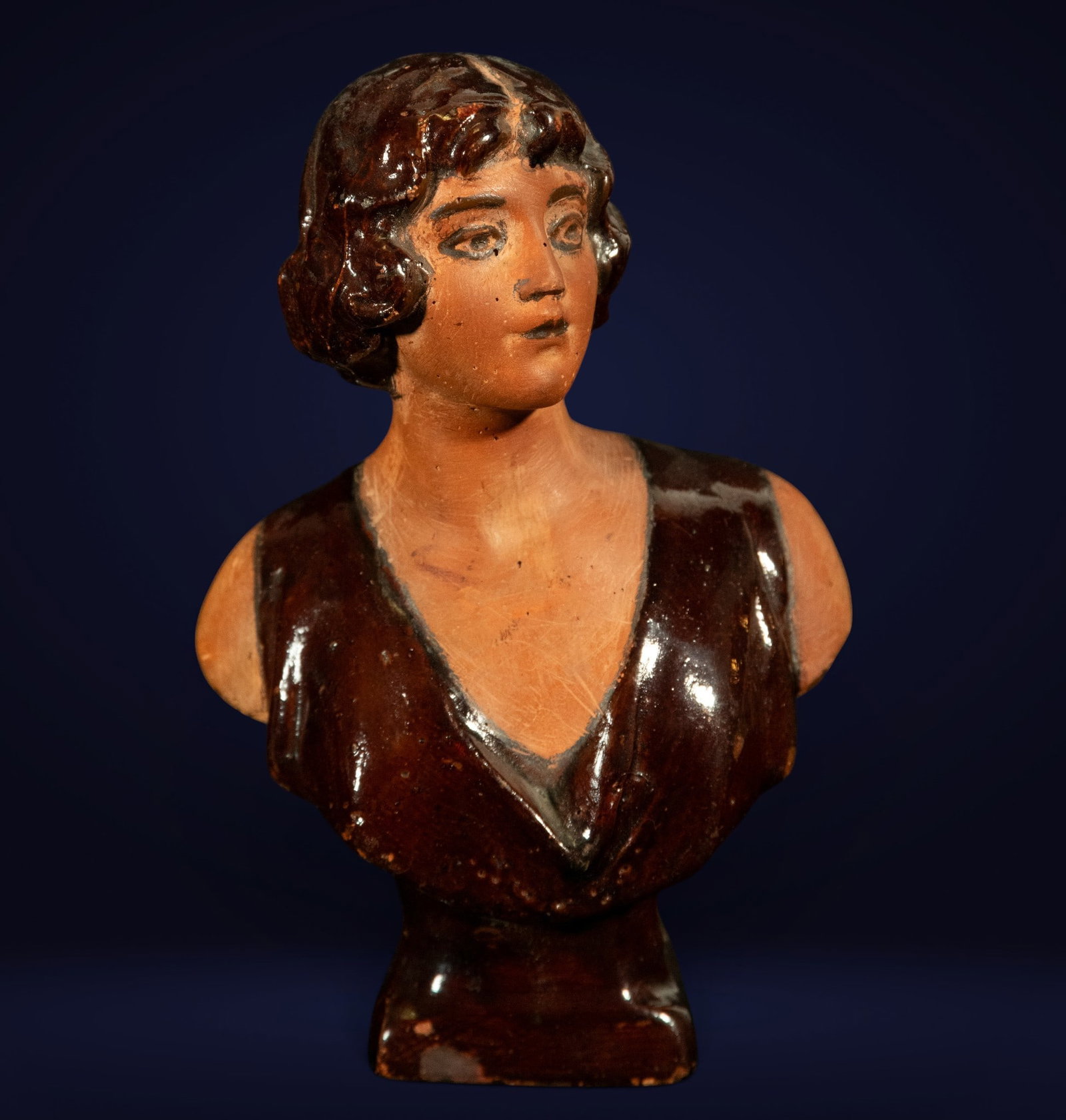 ART DECO DANCER FIGURE – FRANCE OR BELGIUM, SIGNED: 17 x 10 cm