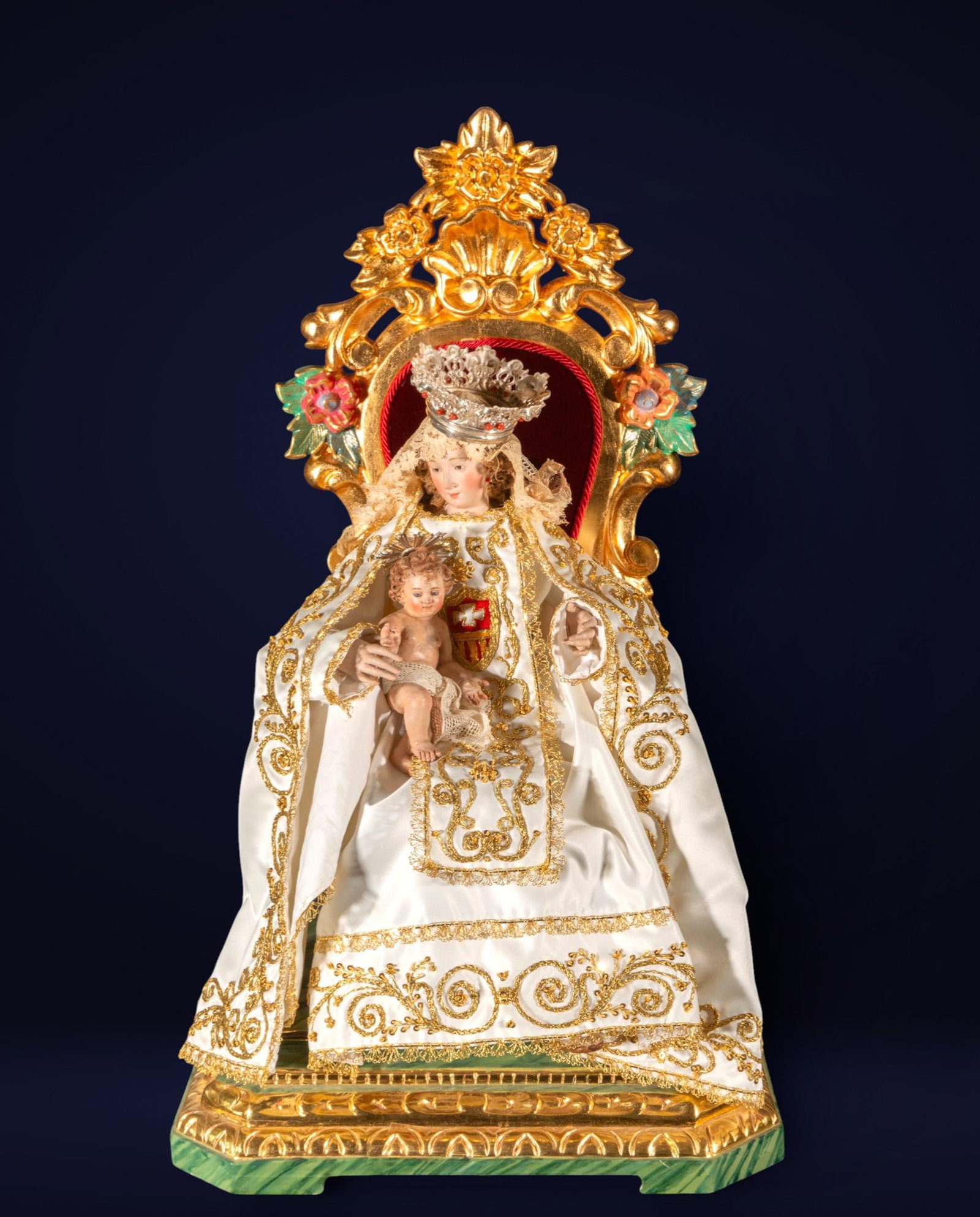 Neapolitan Virgin, Neapolitan school, 19th or 20th century (1 of 6)