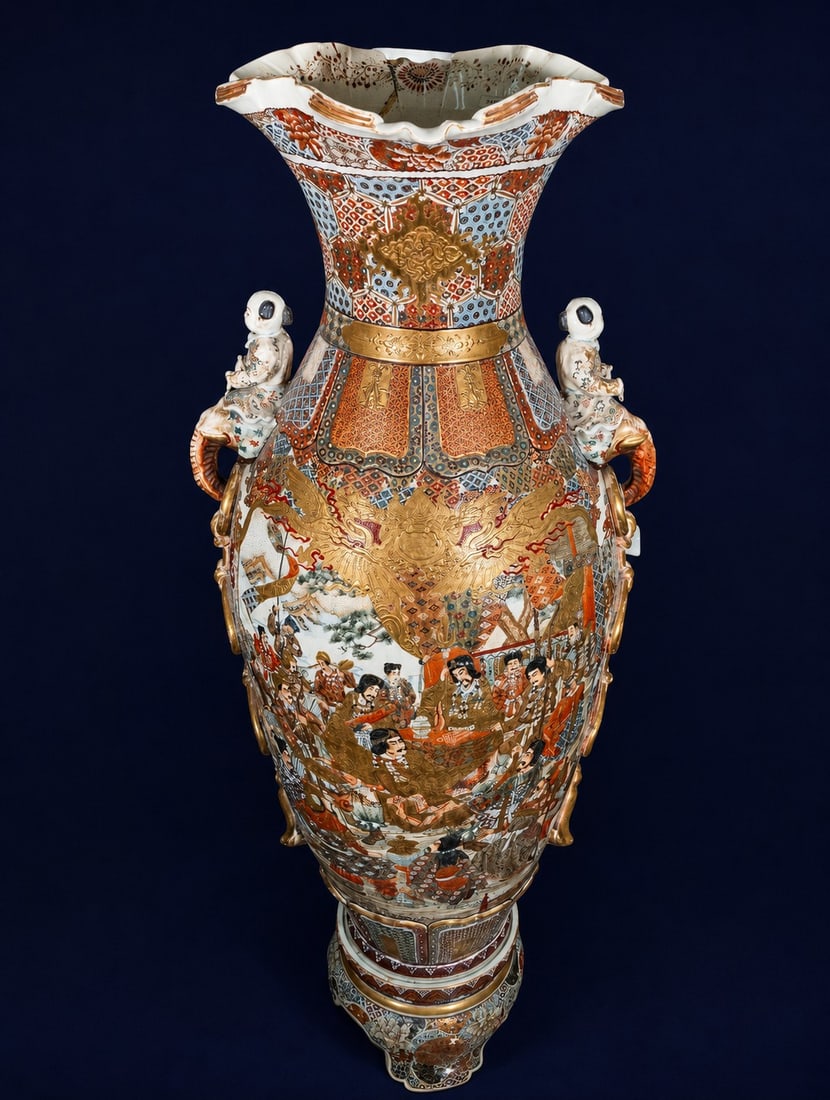 Important Large Satsuma Vase, Japanese Meiji School, 19th Century (1 of 3)