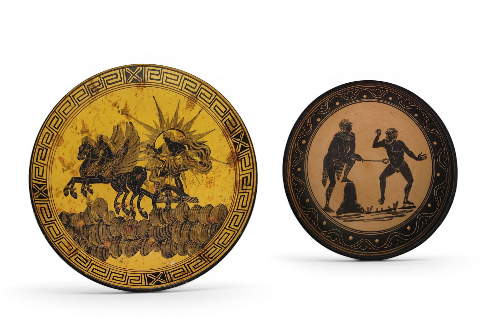 Pair of Classic Greek Grand Tour Plates: 28 and 18 cm in diameter, respectively. Good condition