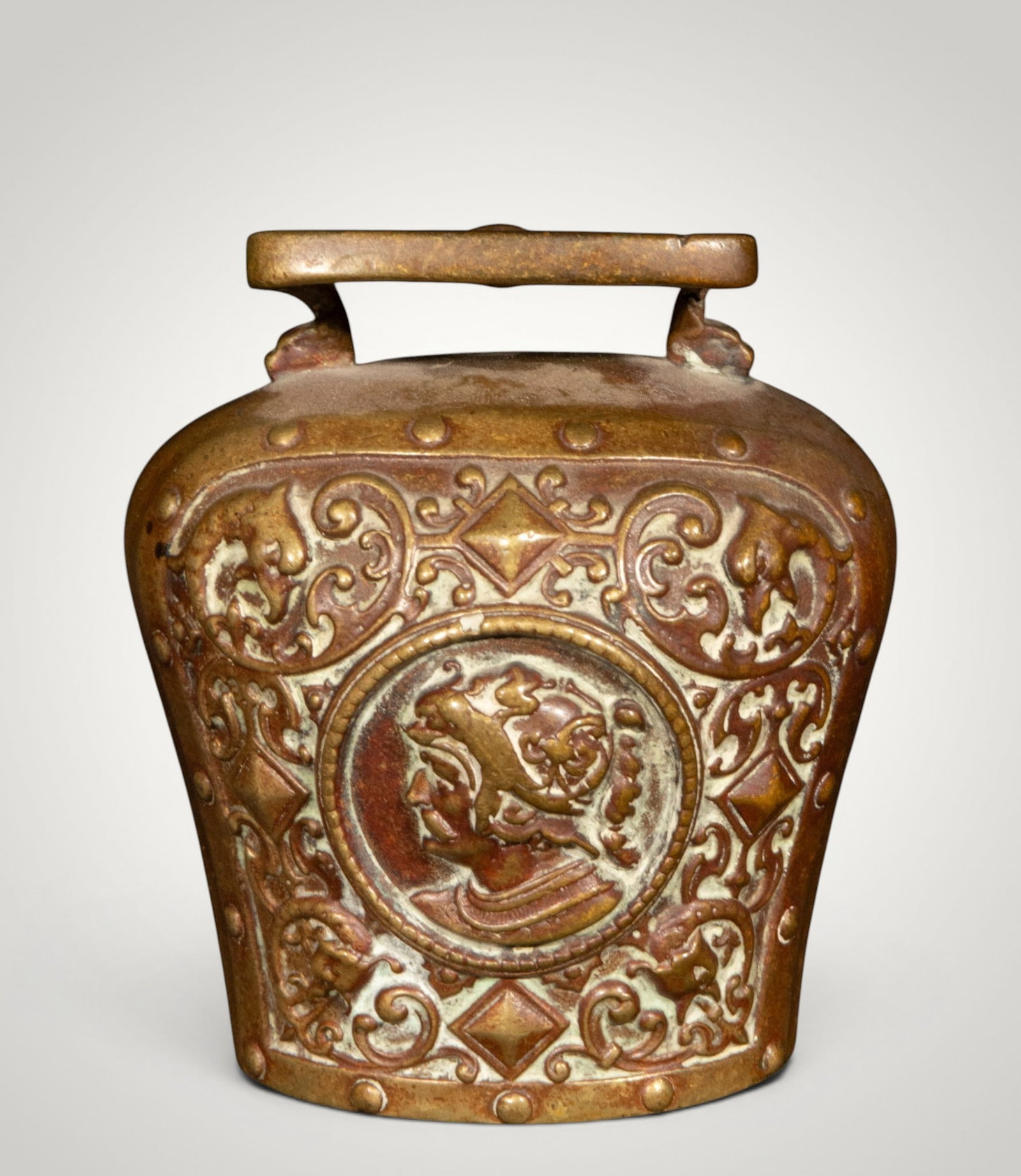 Neo-Renaissance bell with warrior bust. Italian School. 19th century (1 of 5)