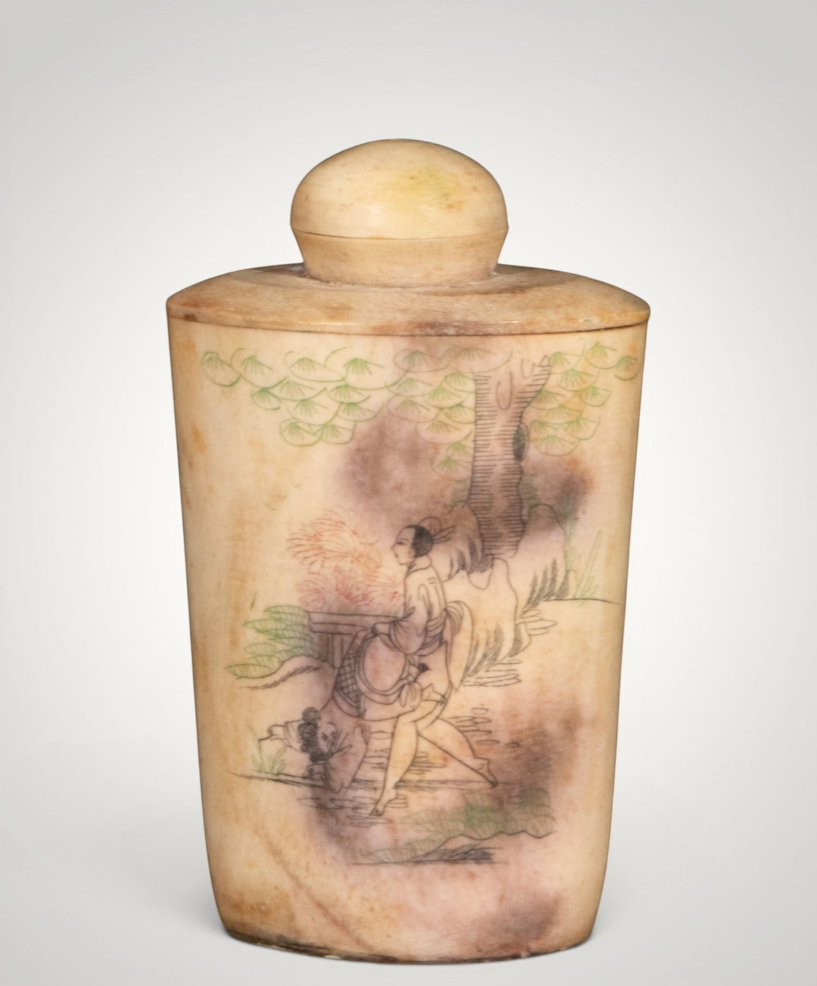 Snuff bottle with a gallant scene. Japanese School. 19th century (1 of 4)