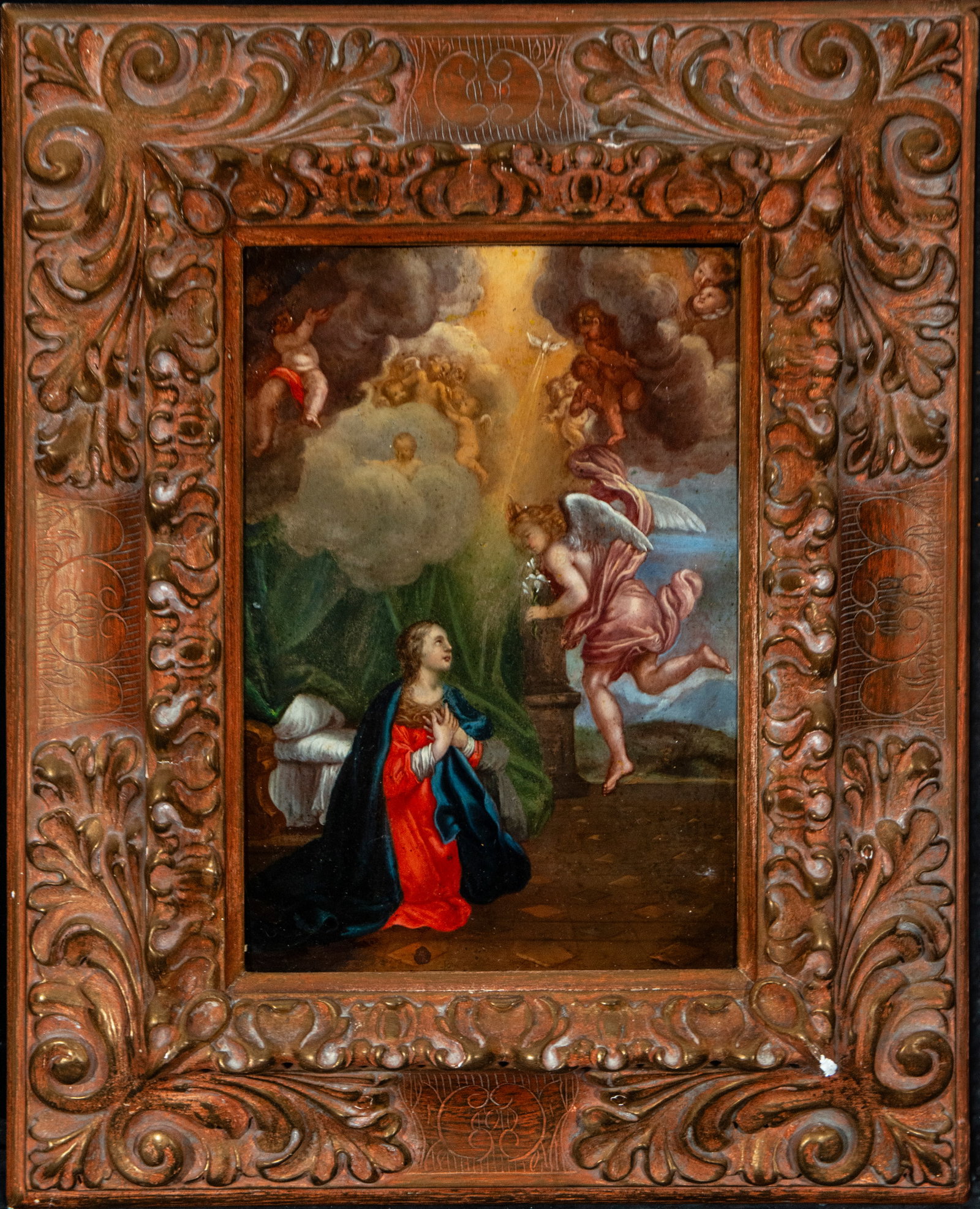 The Annunciation. Italian Roman Baroque School of the 17th century: Oil on canvas. Dimensions without frame: 35 x 25 cm. Dimensions with frame: 55 x 45 cm.