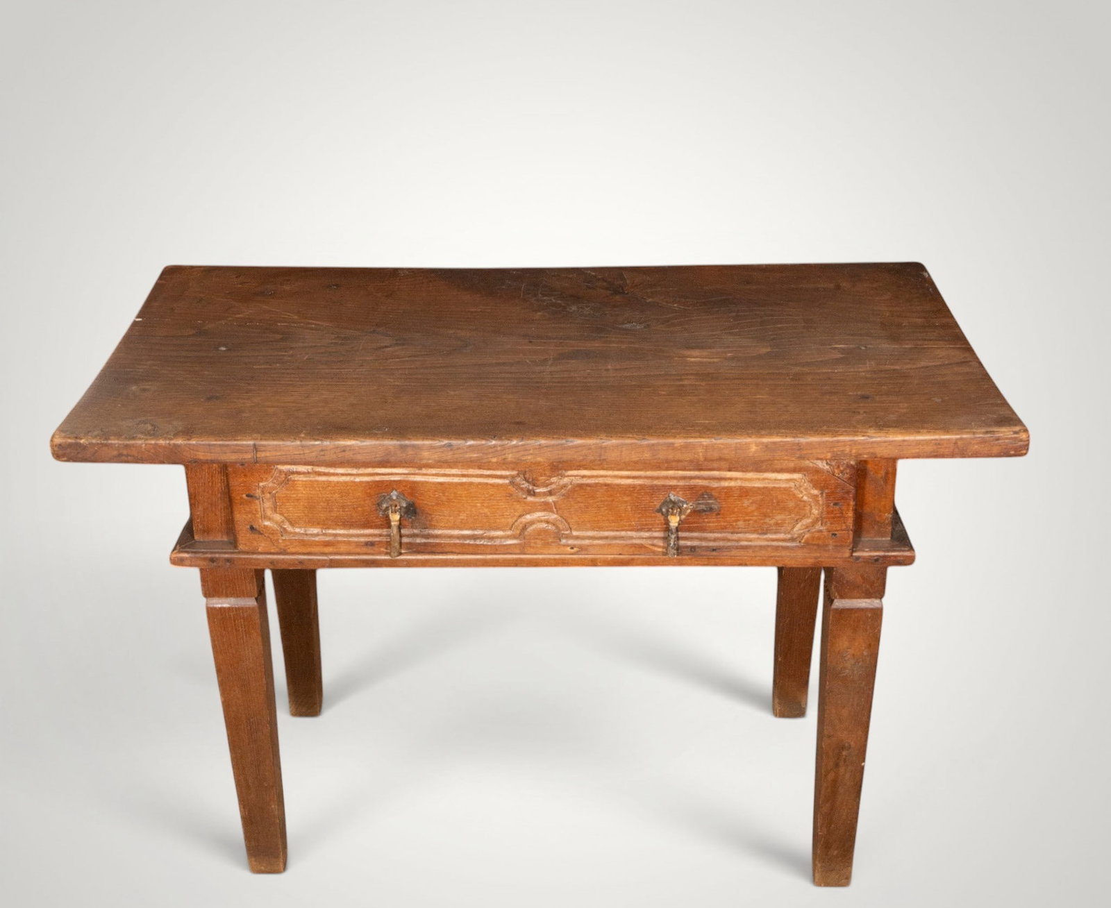 Chestnut table with one drawer. Spanish Folk School. 18th century (1 of 6)