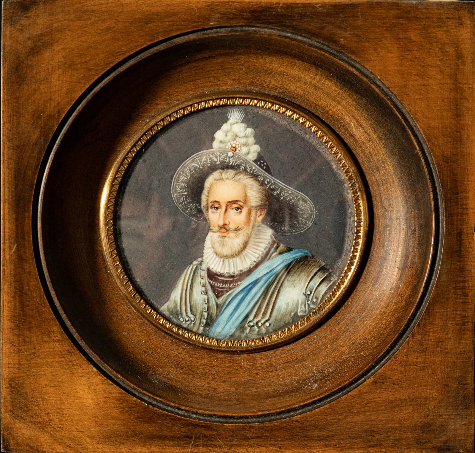 Miniature of Henry IV of France, 19th century, signed Rousselle (1 of 3)