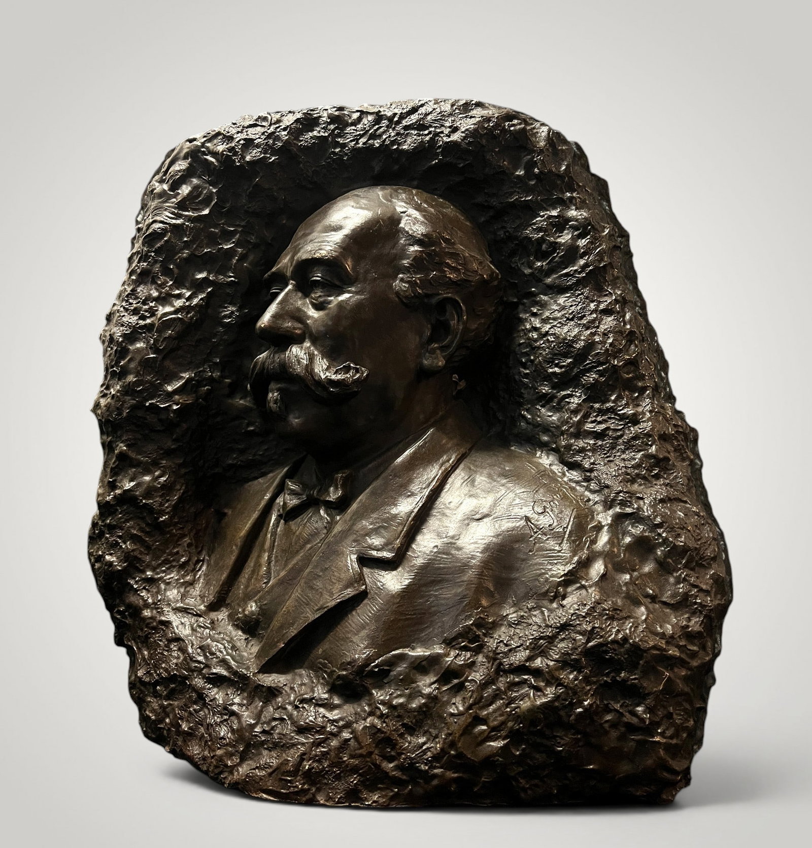 AFFORTUNATO GORY (1885-1925) - BRONZE BUST OF A KNIGHT (1 of 9)