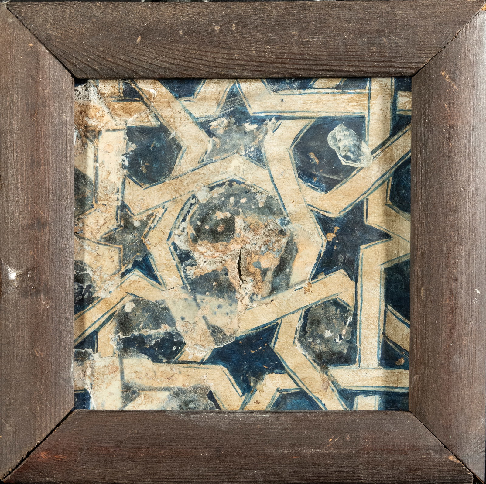 Medieval tile Manises 15th century (1 of 3)