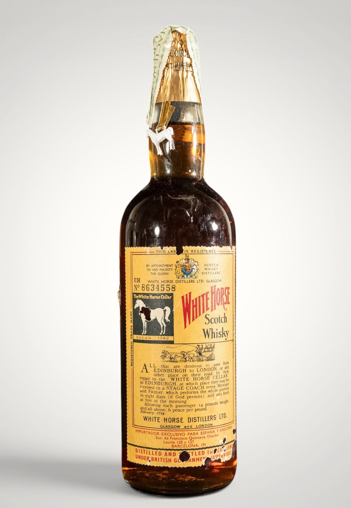 White Horse Aged Scotch Whisky (1 of 6)