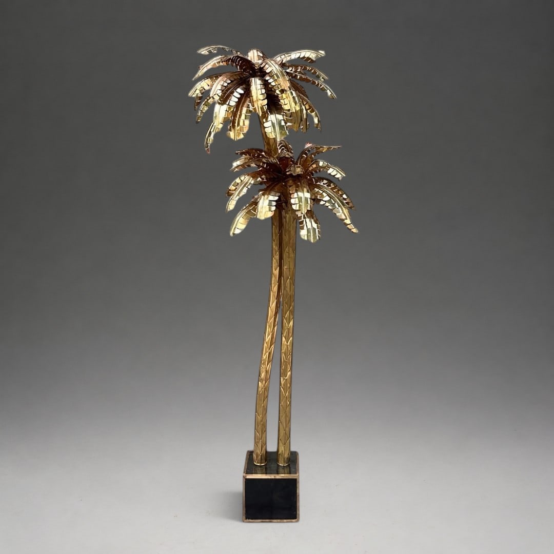 Palm Tree Lamp by Christian Techoueyres, Maison Jansen, 70's Design – France: Material: Gilded brass. Designer: Christian Techoueyres. Firm: Maison Jansen. Period: 1970s. Provenance: Private collection, France. Overall dimensions: 176 x 50 x 50 cm. Base dimensions: 18 x 21 x 21