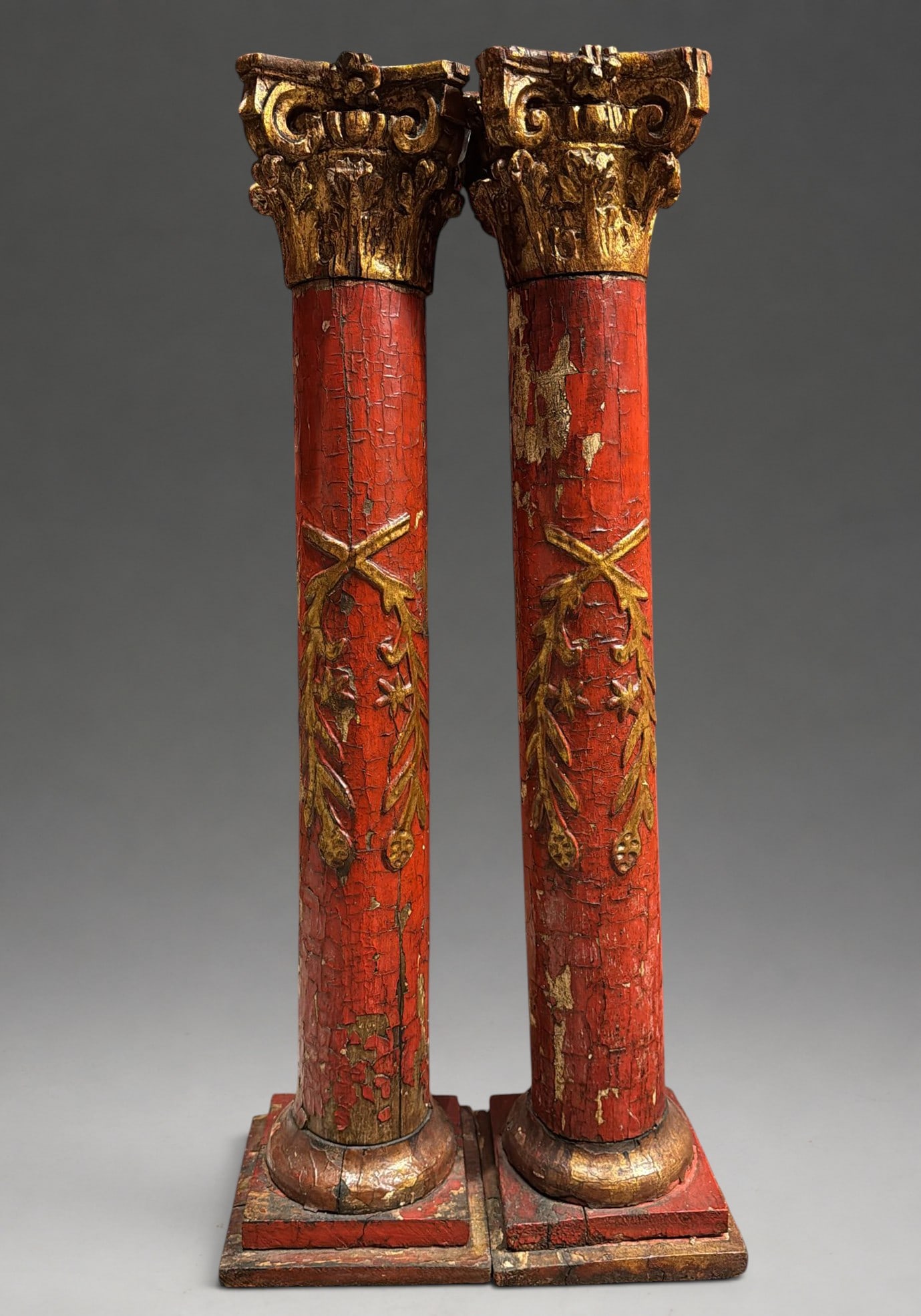 LARGE AND DECORATIVE PAIR OF 17TH-CENTURY BAROQUE COLUMNS FOR MOUNTING ON LAMPS (1 of 2)