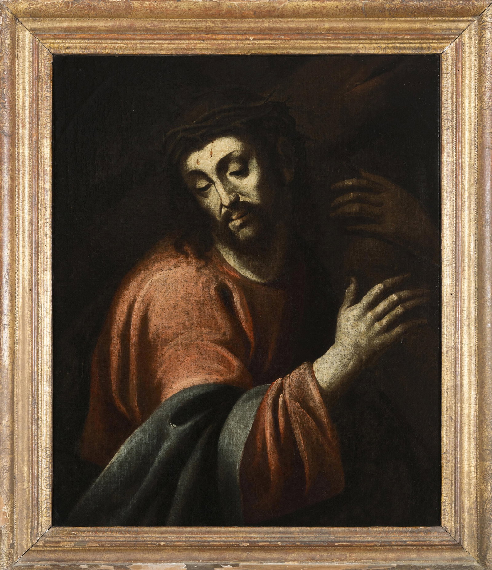 Important Mexican Colonial School of the 17th Century “Christ Carrying the Cross: Oil on canvas 73 x 60 cm. The work is inspired by ancient models, in particular by the painting by Andrea Solario kept at the Museum of Arts in Nantes and by the work of Sebastiano del Piombo kept at 