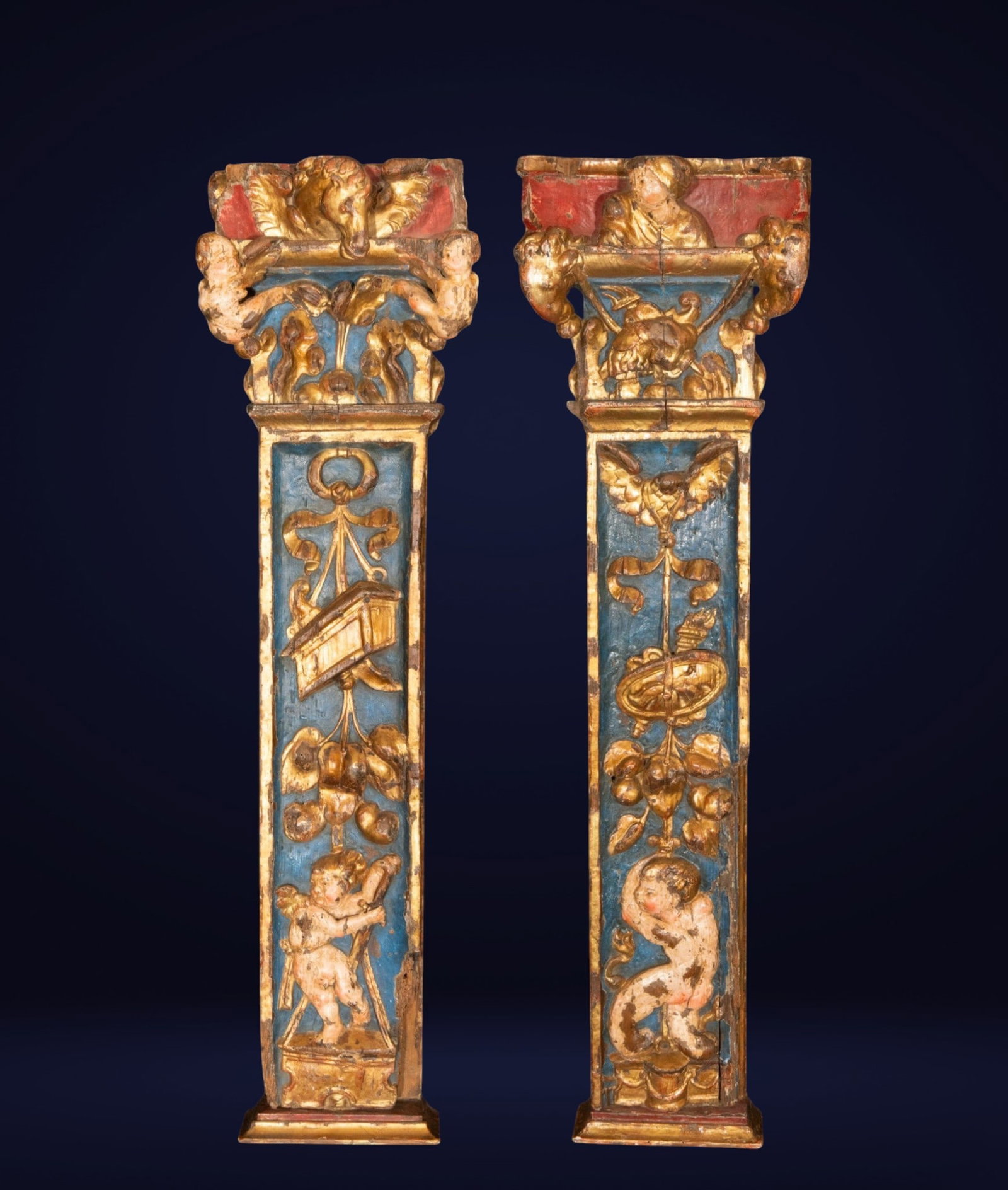 Pair of Important Renaissance Altar Bases from the 16th Century: Carved, polychrome and gilded wood. Measures 86 x 26 x 12 cm (each).