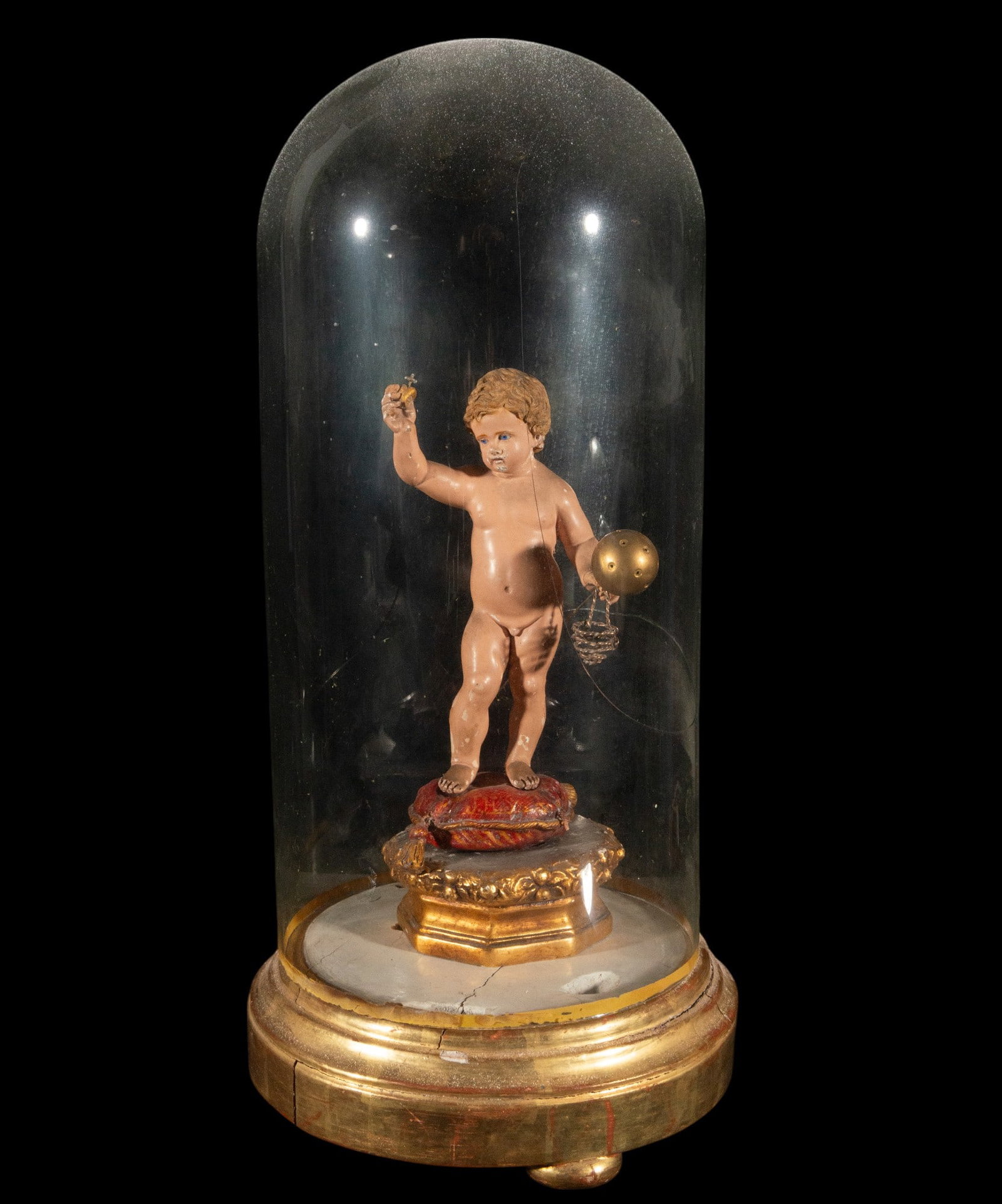 19th century wooden boy: Wood. Measurements: 30 cm x 12 cm x 9 cm and with lantern 51 cm x 25 cm x 25 cm