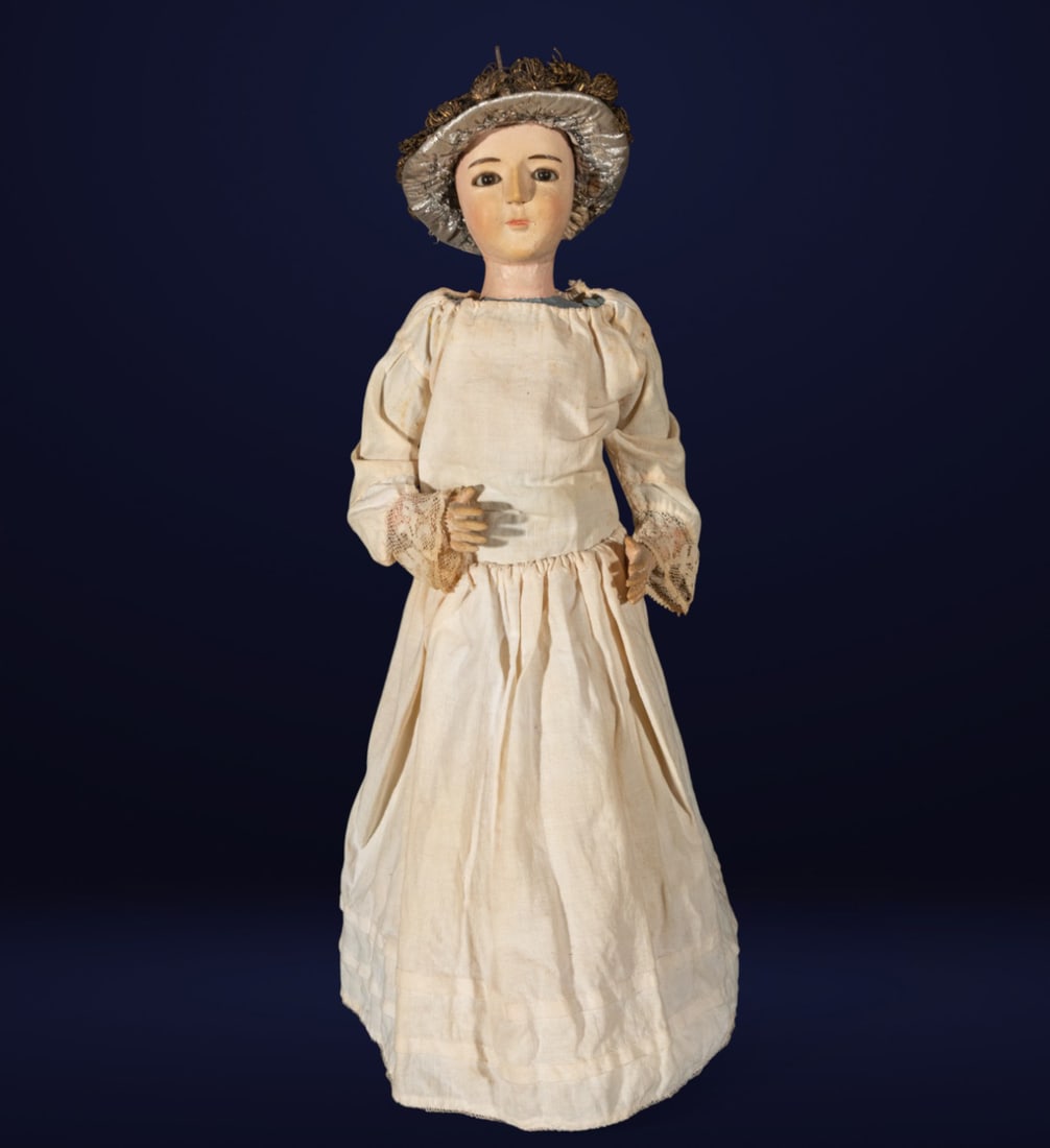Virgins in wood carving, late 18th century, early 19th century: Size. Measurements: 47 cm x 20 cm x 18 cm