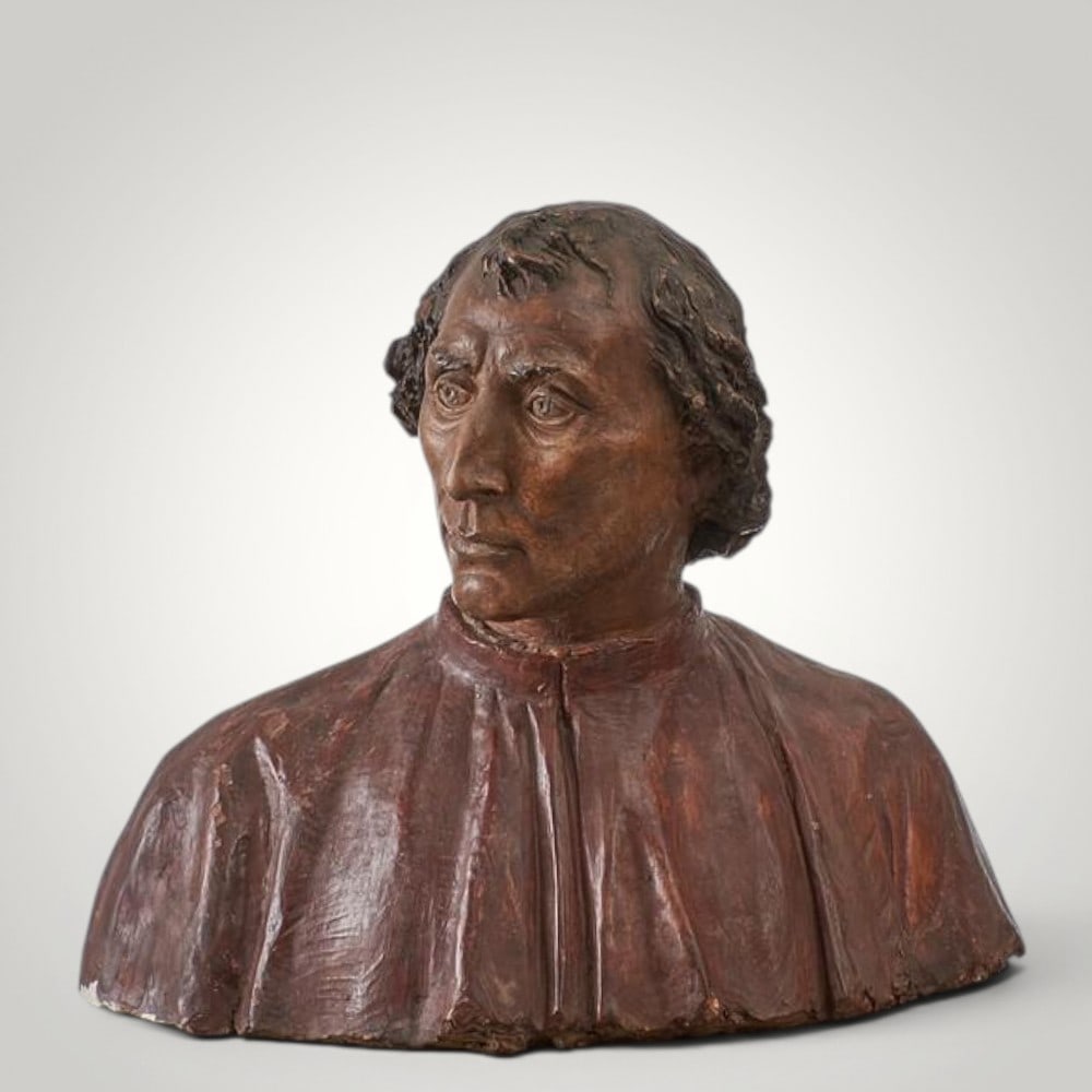 GIOVANNI BASTIANINI (Fiesole, 1830 – Florence, 1868) - Cosimo de' Medici: Polychrome terracotta bust. Dimensions: 49 x 55 x 28 cm. This important polychrome terracotta bust depicts a member of the Medici family, traditionally identified as Cosimo de' Medici, and is attribut