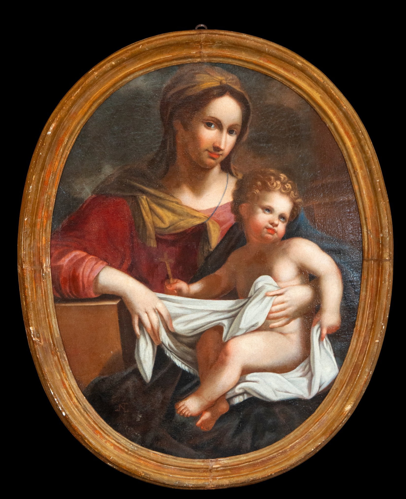 Italian Madonna in Oval from the 17th Century - Roman Baroque Master: Measurements: 86 cm x 68 cm; 99cm x 82cm.