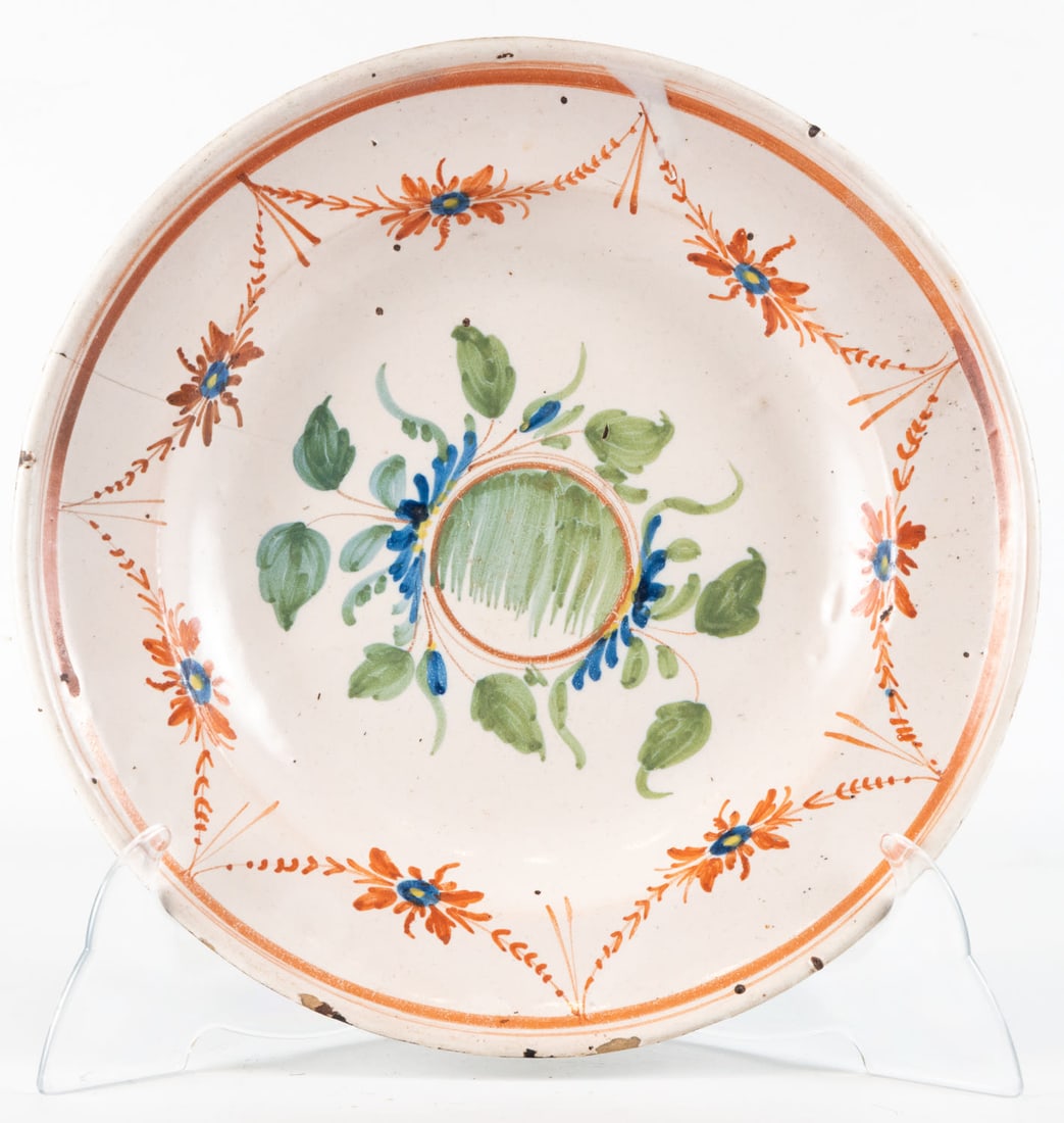 Ceramic plate from Manises, 19th century: Measures 4 x 30 x 30 cm