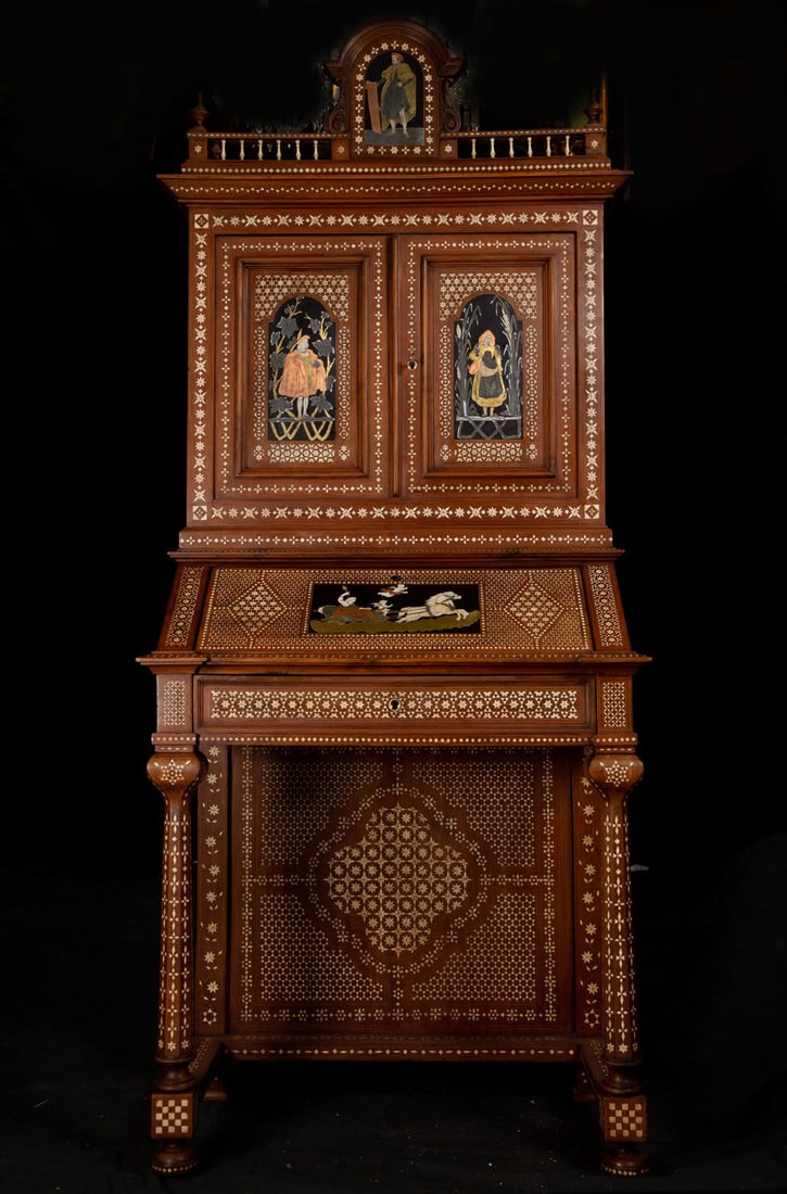 Piedmontese Cupboard in wood and Bone inlays, 19th century Italian work: Measurements: 204 x 86 x 49 cm