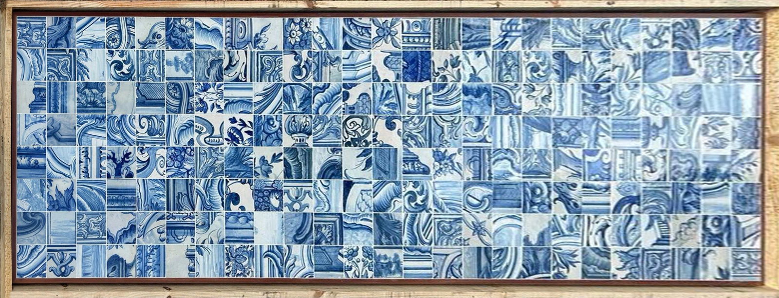 Tabletop with Baroque Portuguese tile panel, Portuguese School, 17th–18th Century: Glazed ceramic tiles in cobalt blue on a white ground. Measurements 300 x 100 cm. Large panel composed of multiple loose Portuguese tiles arranged in a regular grid that creates a striking ornamental 