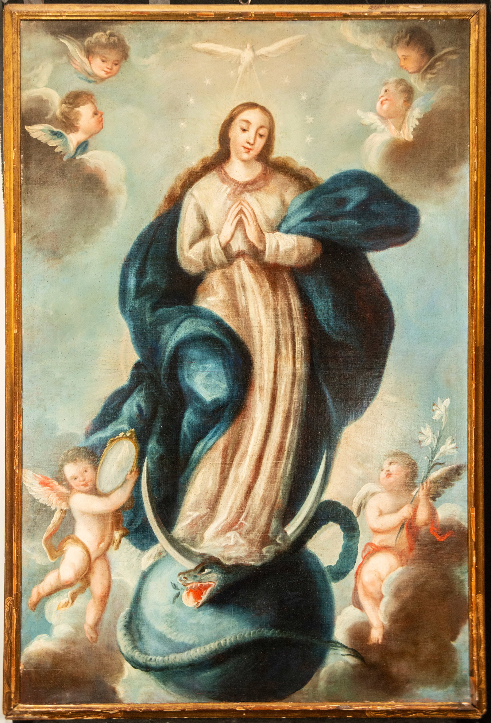Immaculate Conception, Colonial School, 18th Century: Oil on canvas. Dimensions without frame: 164 x 110 cm. Dimensions with frame: 171 x 120 cm.