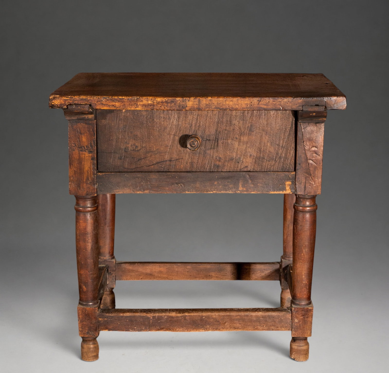 Walnut shoe table with drawer – 18th century (1 of 5)