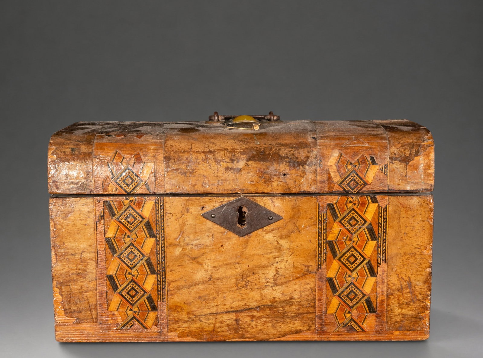 Wooden chest with geometric inlaid decoration – 19th century (1 of 5)