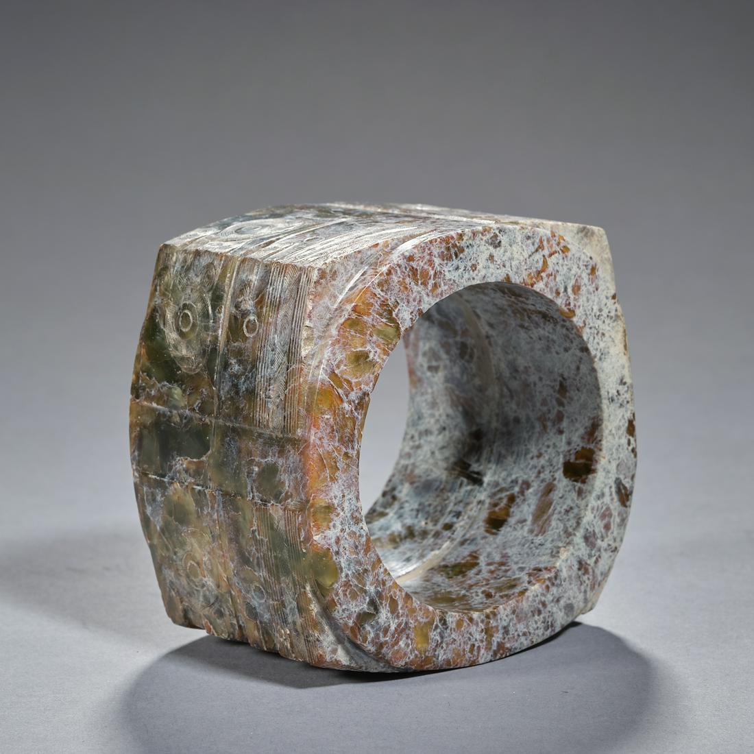 A turquoise and gold-inlaid bronze 'dragon'belt hook, Warring States (1 of 8)