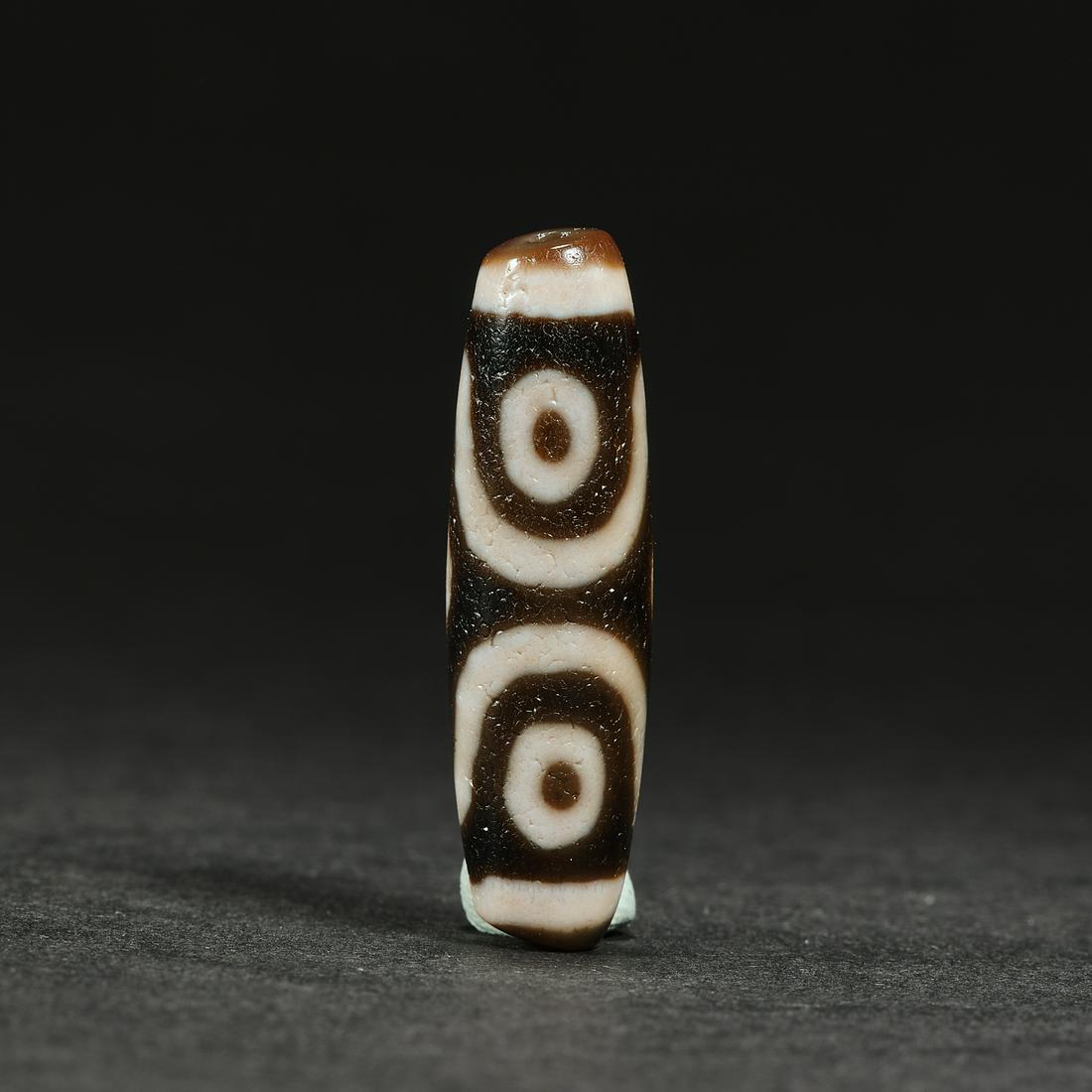 A Tibet dZi (Tianzhu bead),length 3.7cm,diameter 1cm (1 of 8)