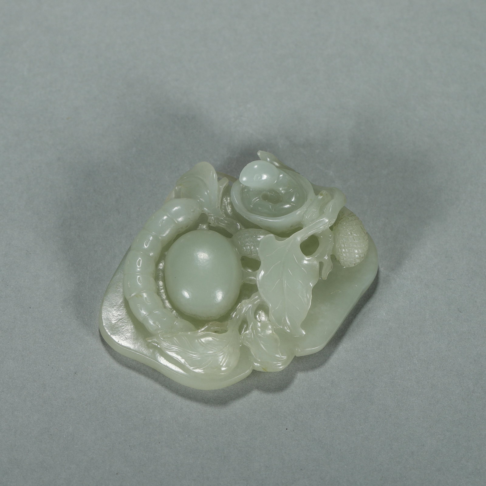 A Hetian jade butterfly ornament (1 of 10)