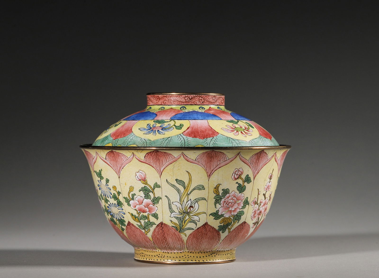 A flower patterned copper enamel bowl,Qing Dynasty,China (1 of 8)