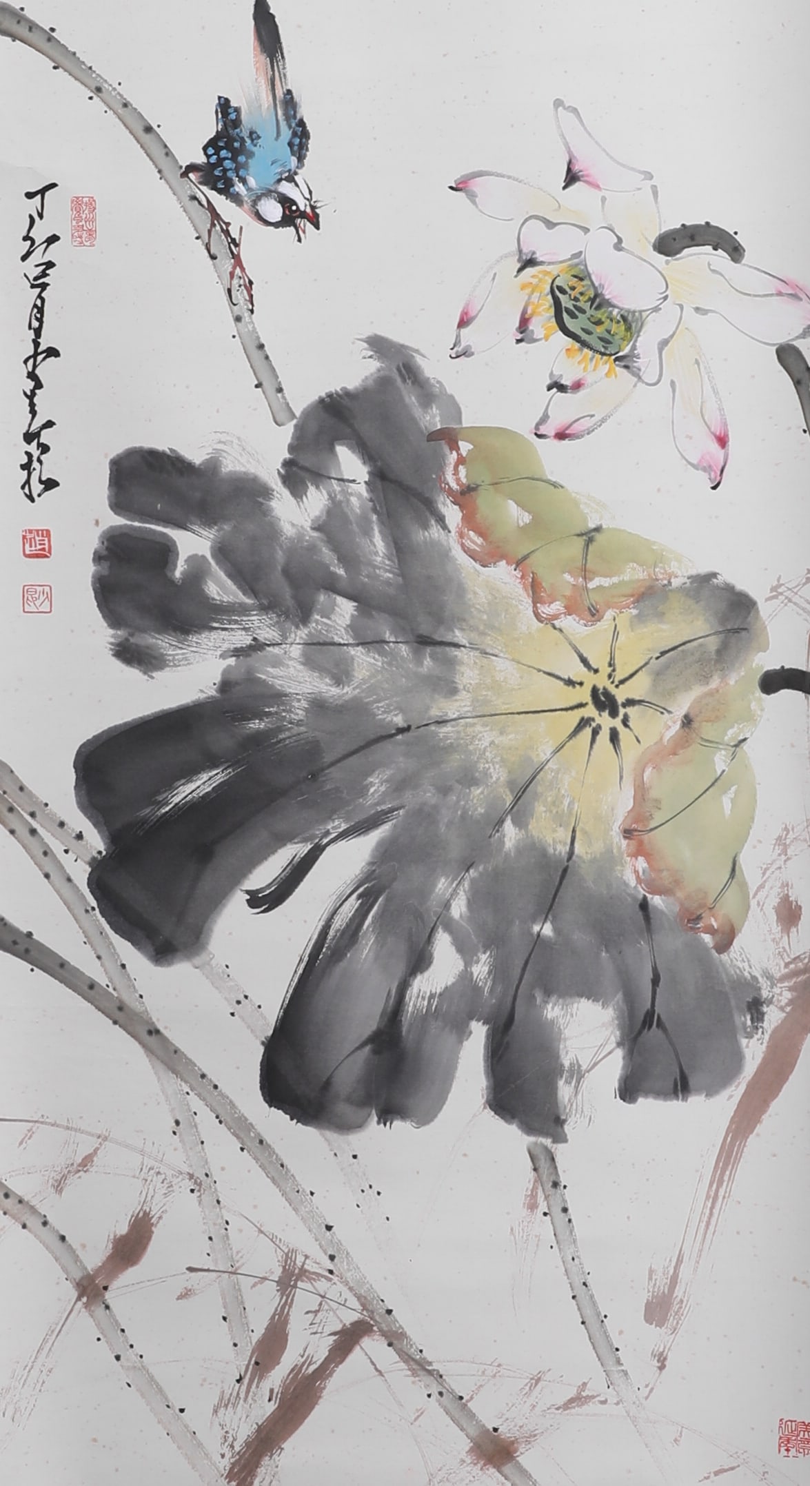 Vertical Scroll of Flower - and - Bird Painting by Zhao Mengfu: High:96cm,Wide:50cm