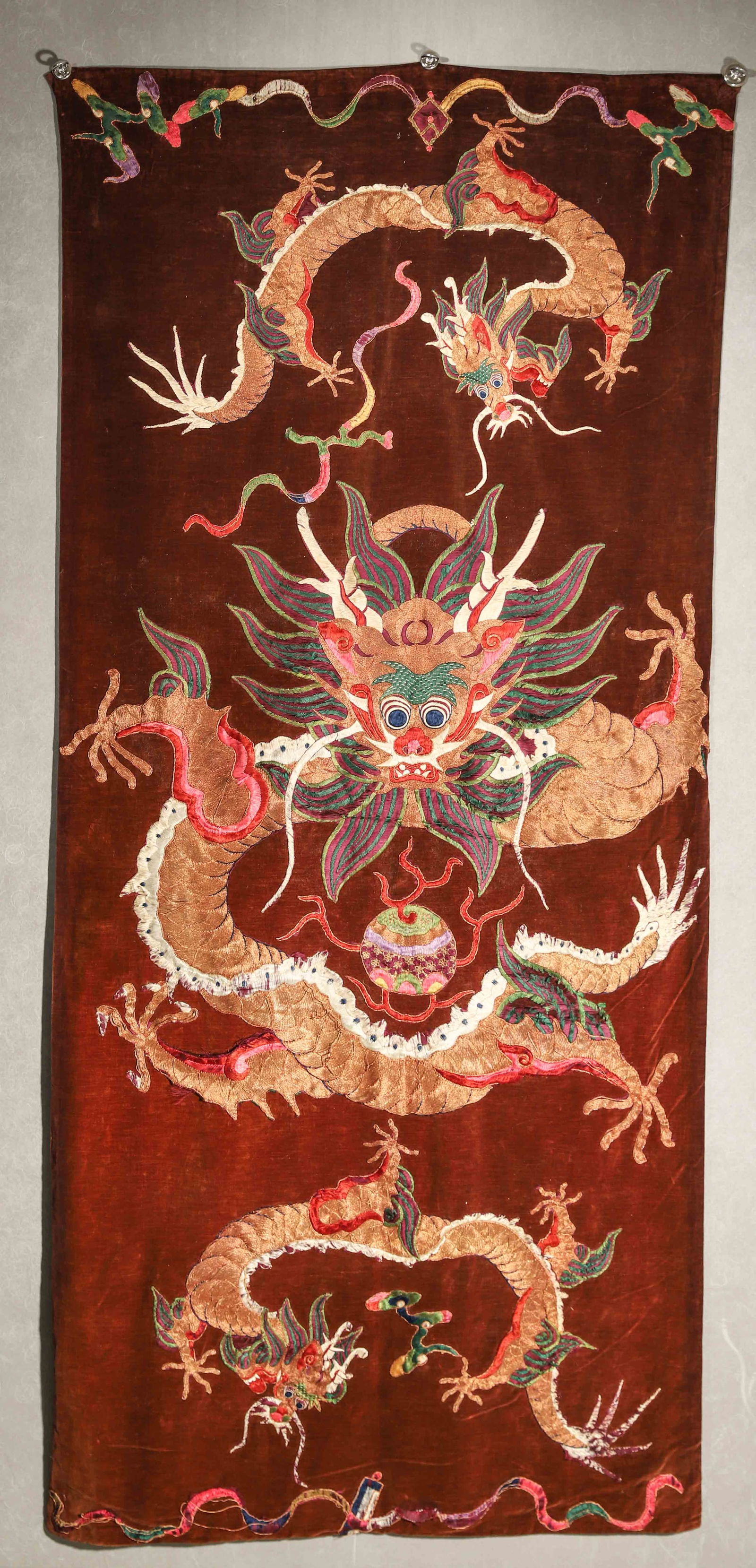 A Qing Dynasty Kesi Dragon Pattern Hanging Screen, China (1 of 9)