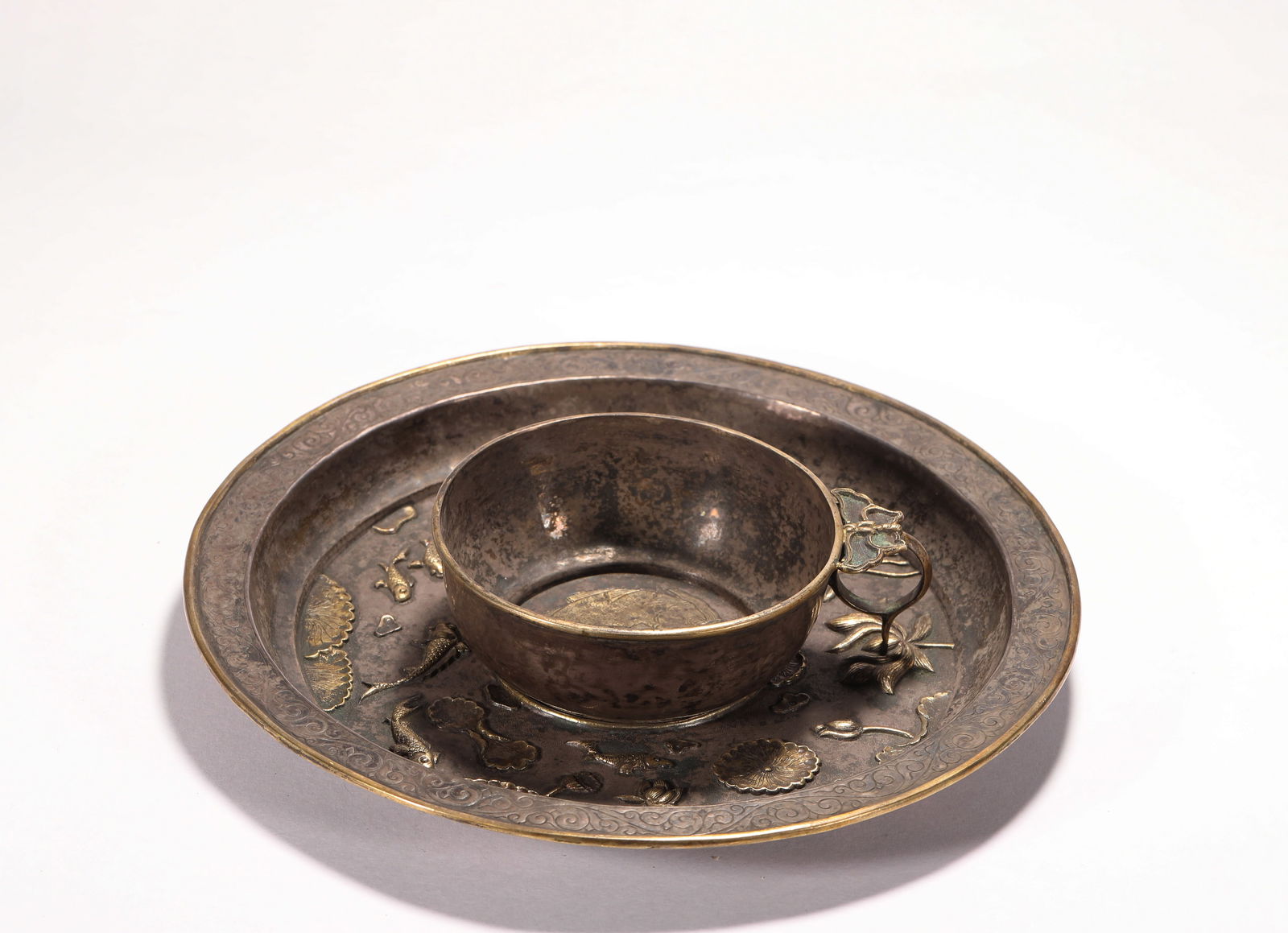 Tang Dynasty Silver Tea Cup, China: H:1.182inW:7.289in