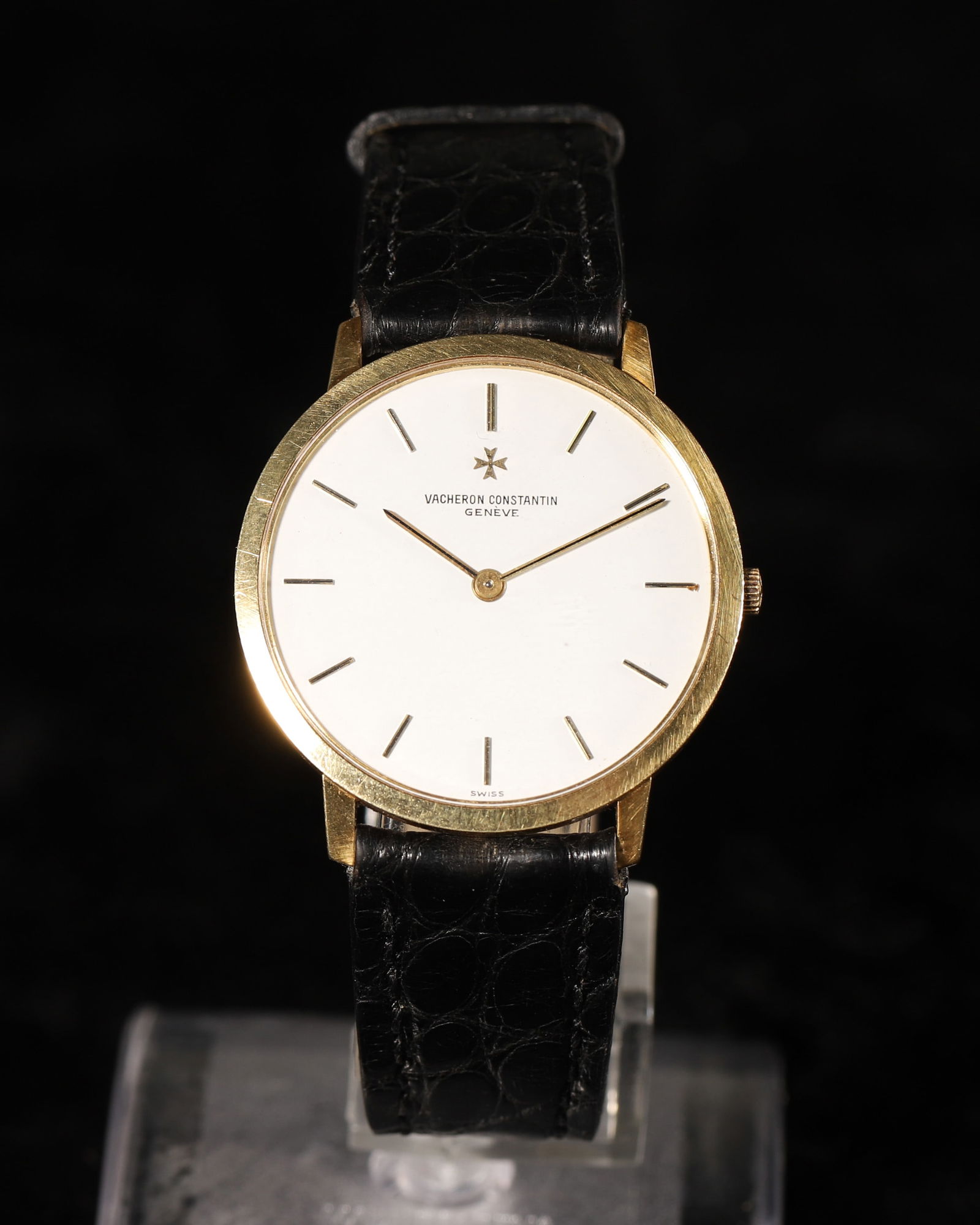 Vacheron Constantin Hand-Wound Mechanical Wristwatch: Dimensions: Diameter: 3 cm (1.2 in.). Weight: 25.4 g. All measurements are approximate.