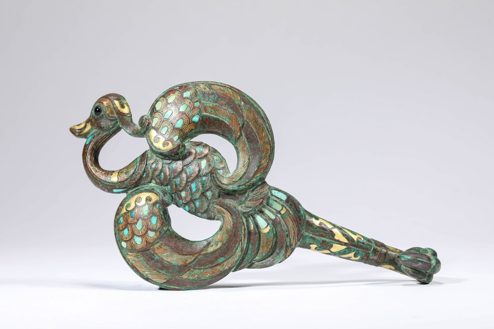 A gold and silver inlaid bronze belt hook (1 of 6)