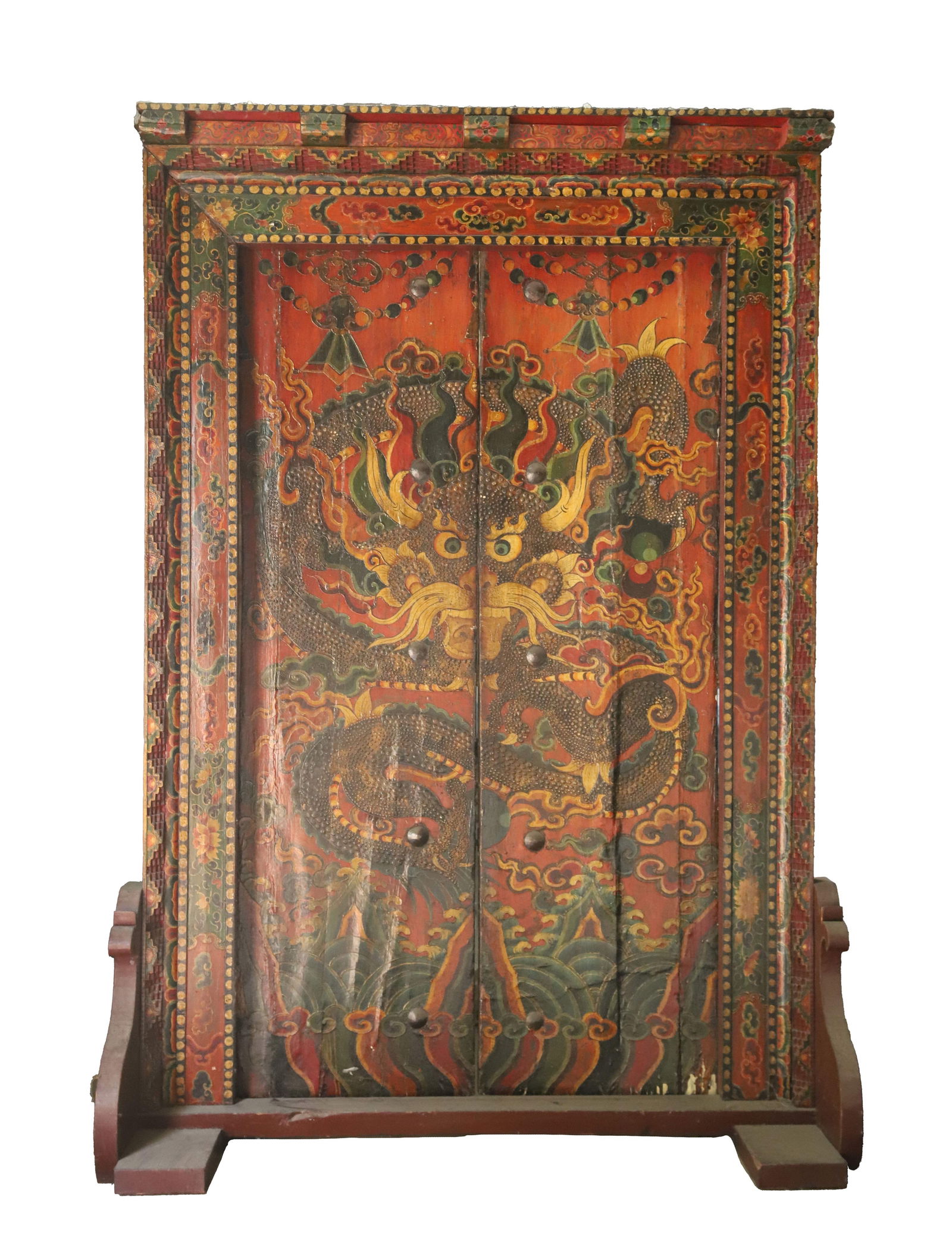 A Tibetan door: Dimensions: Length: 165 cm (65.0 in.), Width: 65 cm (25.6 in.), Height: 236 cm (92.9 in.). All measurements are approximate.
