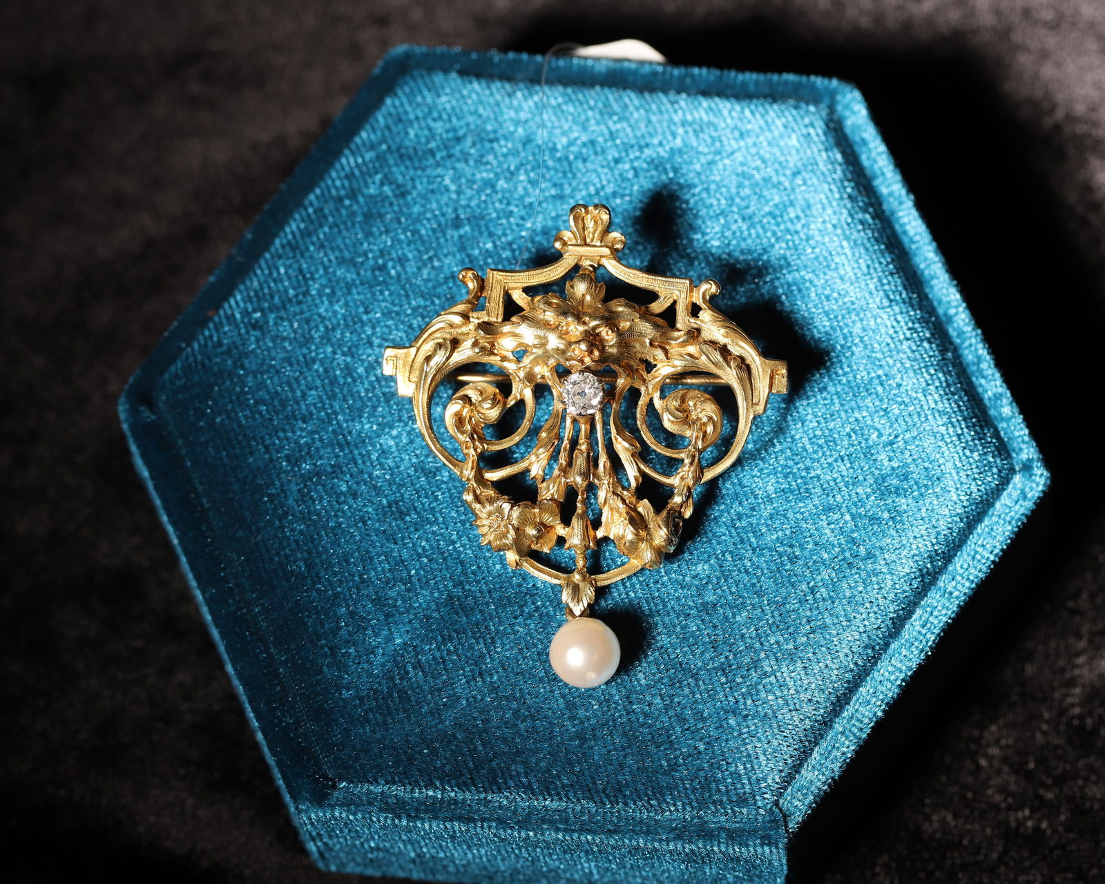 18K art nouveau diamond & pearl brooch (1 of 8)