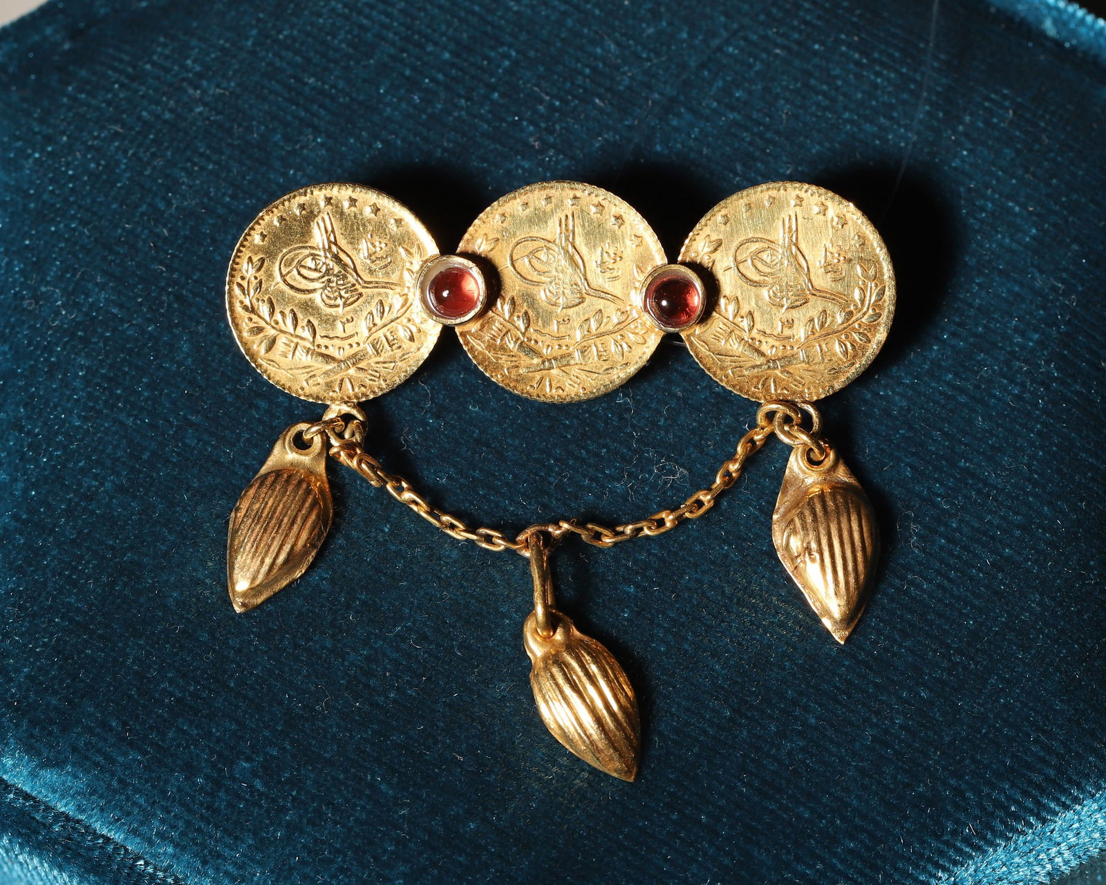 18K convertible brooch pendant turkish gold coin & garnet (1 of 7)