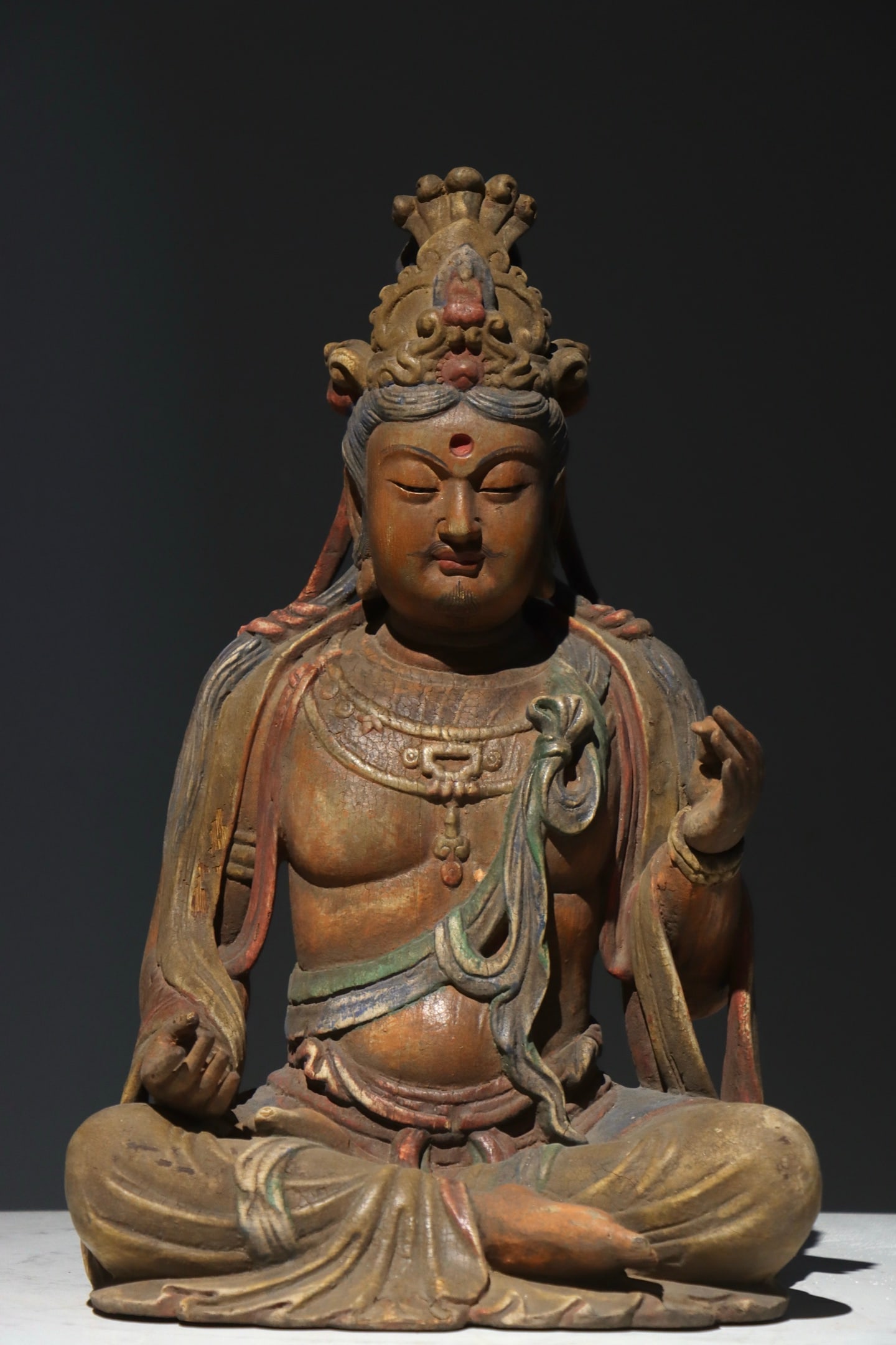 Song dynasty, nanmu wood painted seated guanyin bodhisattva (1 of 9)