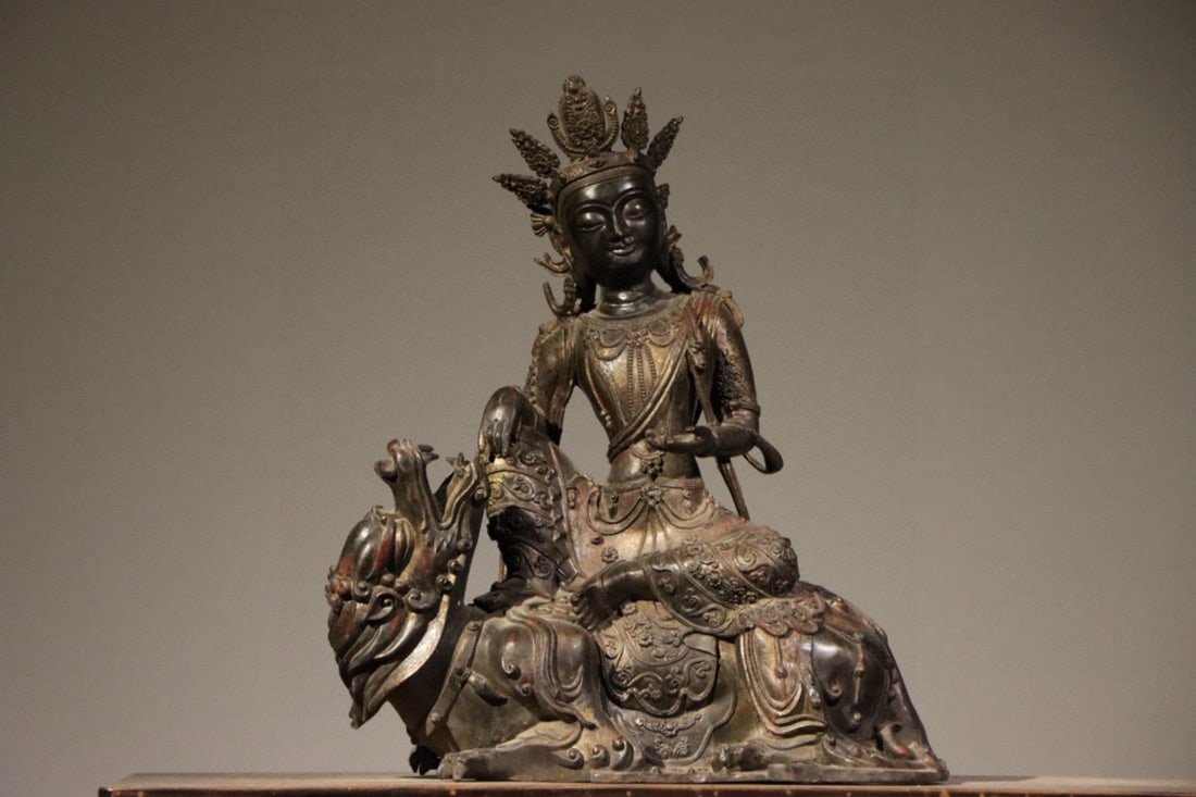 Ming Dynasty, Gilt Bronze Seated Shakyamuni Buddha (1 of 10)