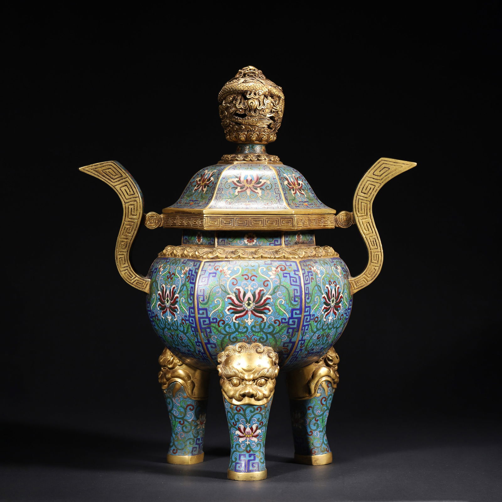Qing qianlong period cloisonné enamel censer with dragon knob & lotus motifs (1 of 9)